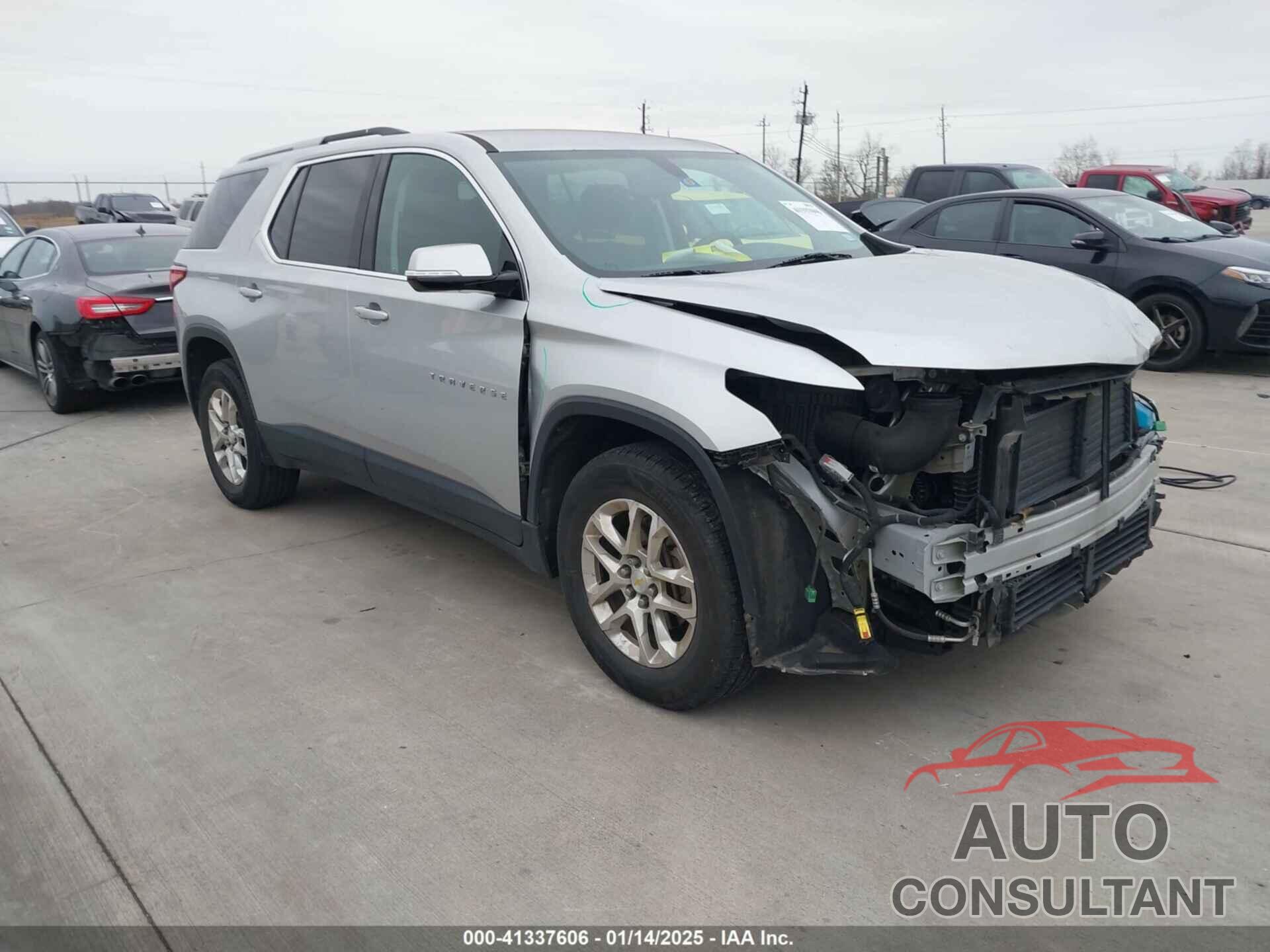 CHEVROLET TRAVERSE 2018 - 1GNERGKW0JJ153244