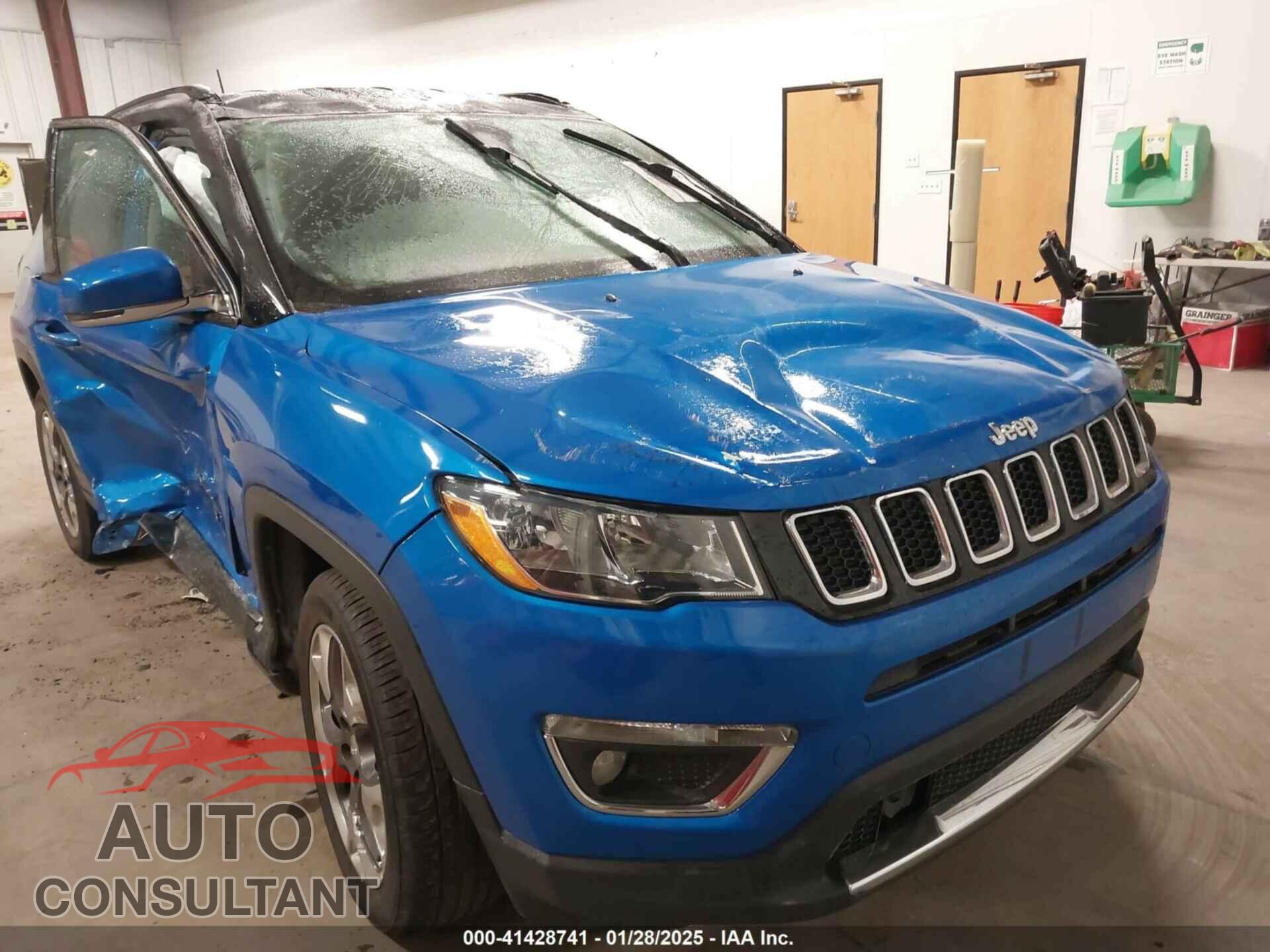 JEEP COMPASS 2020 - 3C4NJDCB4LT159117