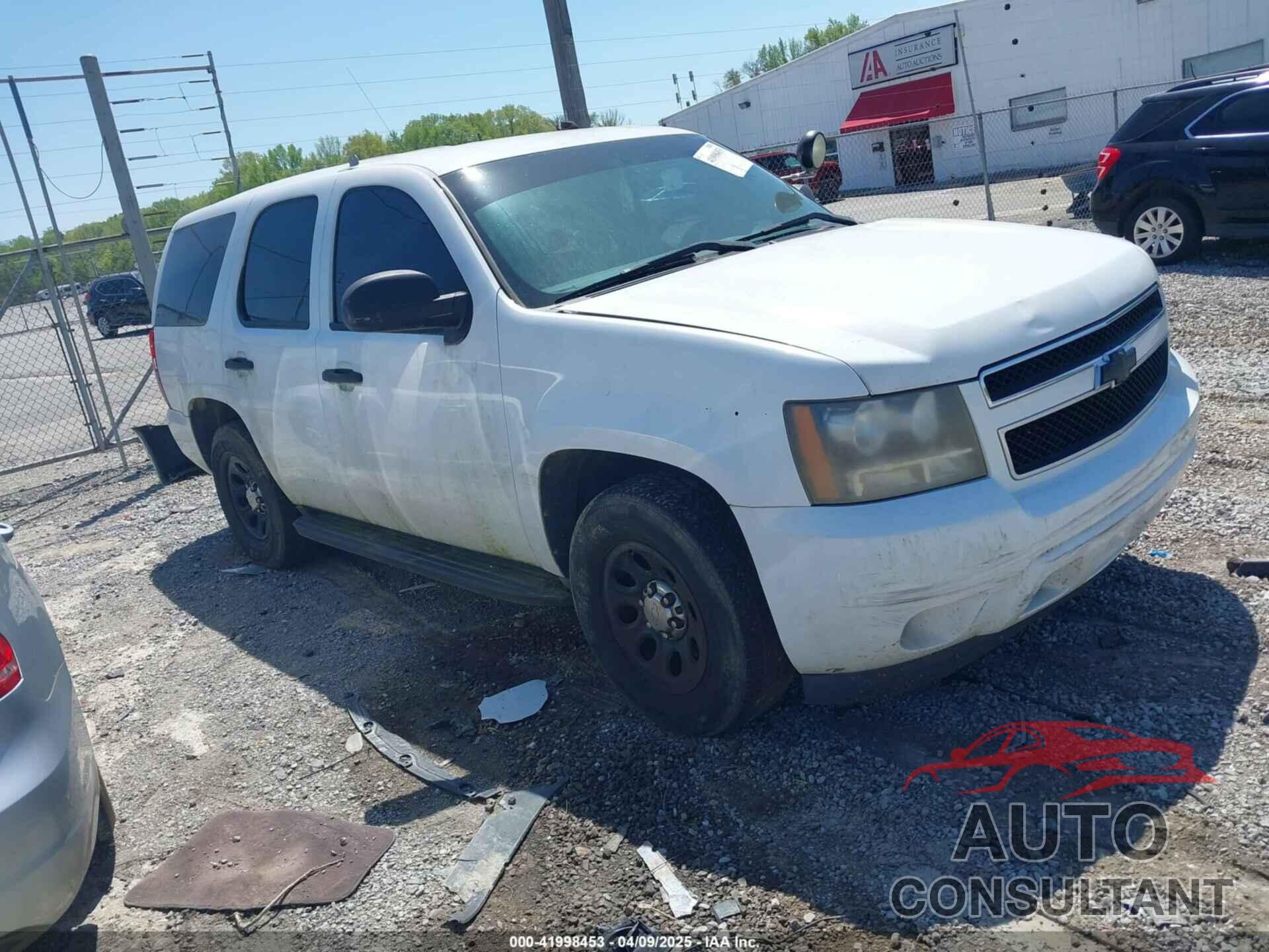 CHEVROLET TAHOE 2010 - 1GNMCAE05AR263340