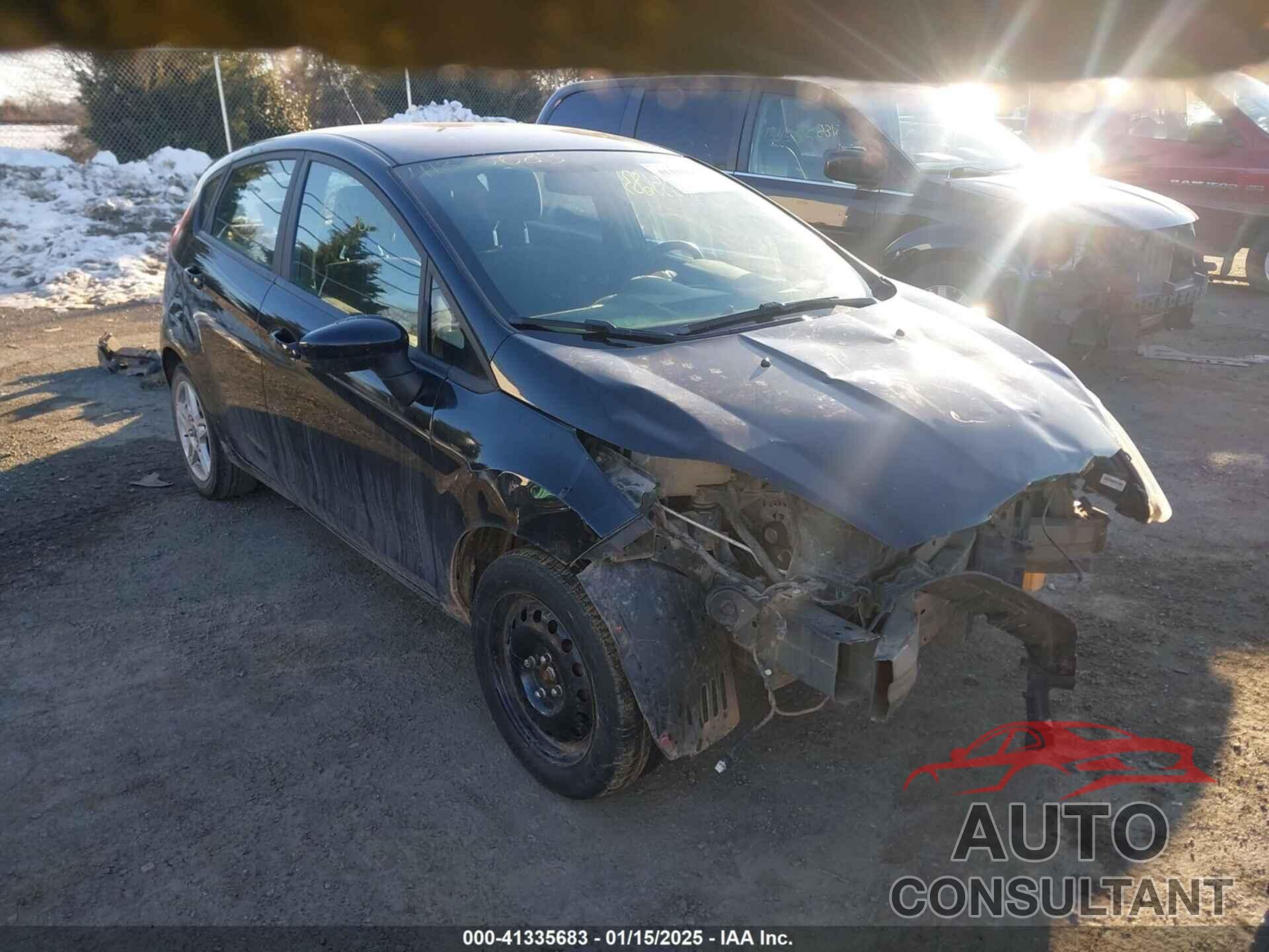 FORD FIESTA 2018 - 3FADP4EJ9JM147587