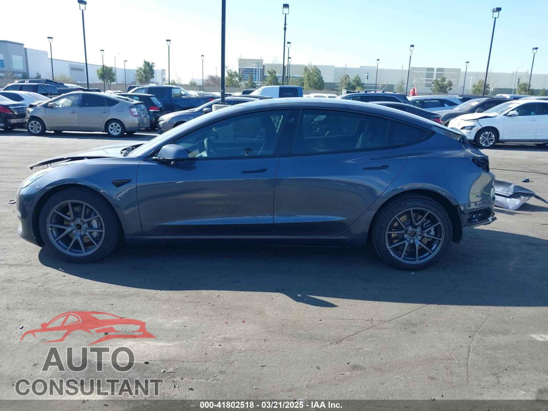 TESLA MODEL 3 2022 - 5YJ3E1EA9NF343579