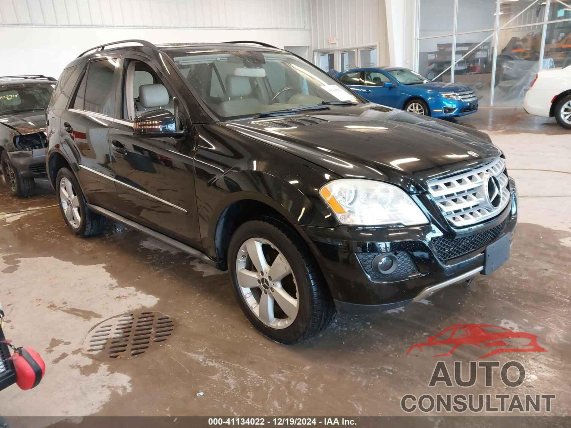 MERCEDES-BENZ ML 350 2011 - 4JGBB8GB8BA651152