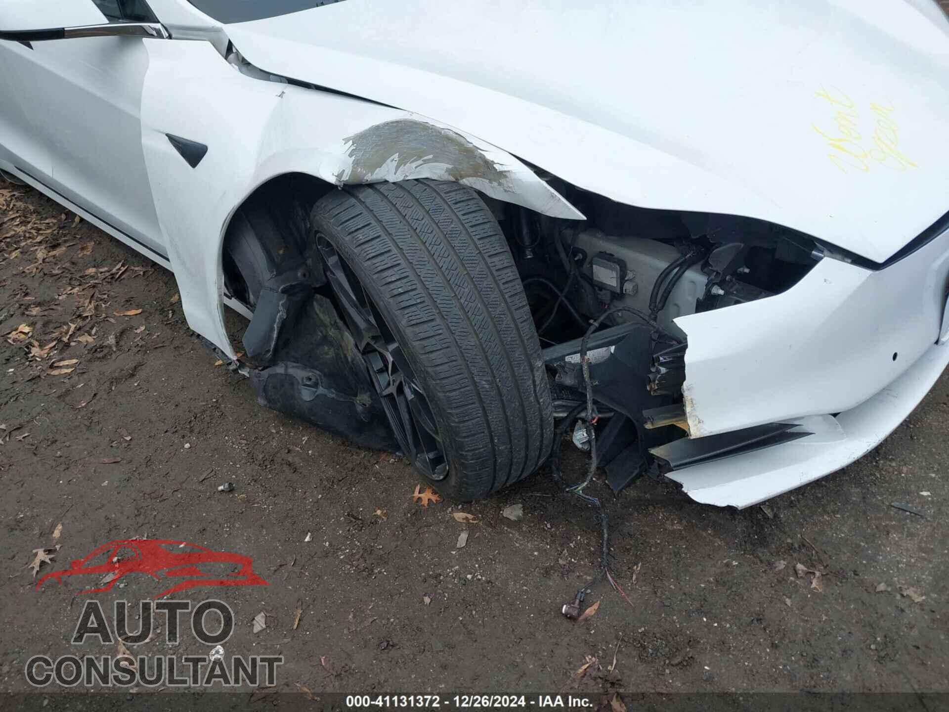 TESLA MODEL S 2020 - 5YJSA1E23LF389065