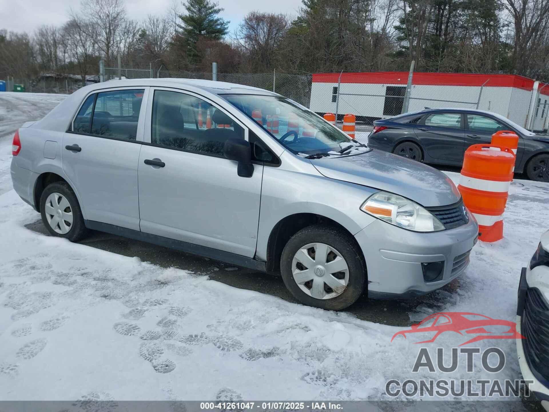 NISSAN VERSA 2010 - 3N1CC1AP6AL403154