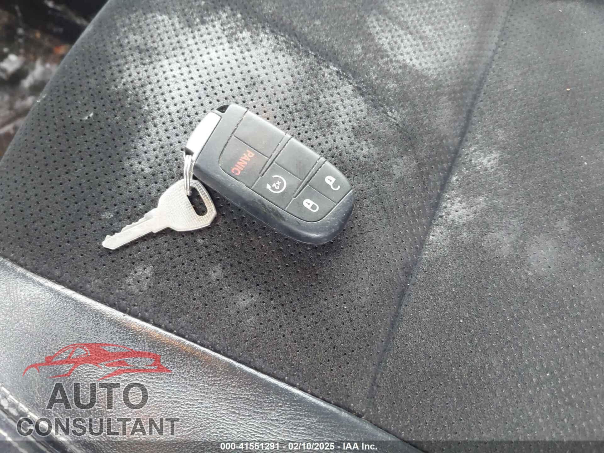 DODGE DURANGO 2015 - 1C4RDJAG0FC147522