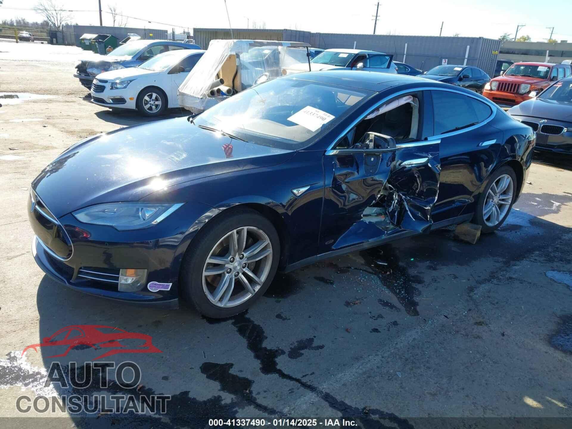TESLA MODEL S 2013 - 5YJSA1CN5DFP23692