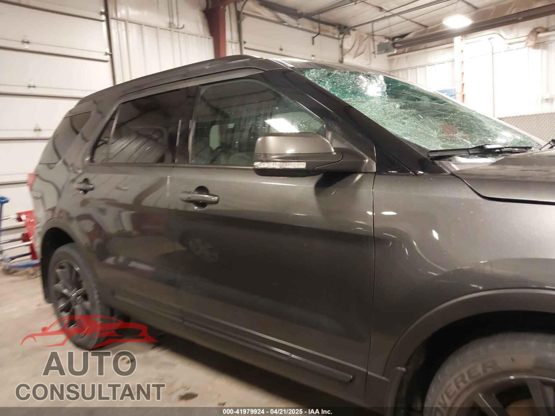 FORD EXPLORER 2017 - 1FM5K8D86HGA22842