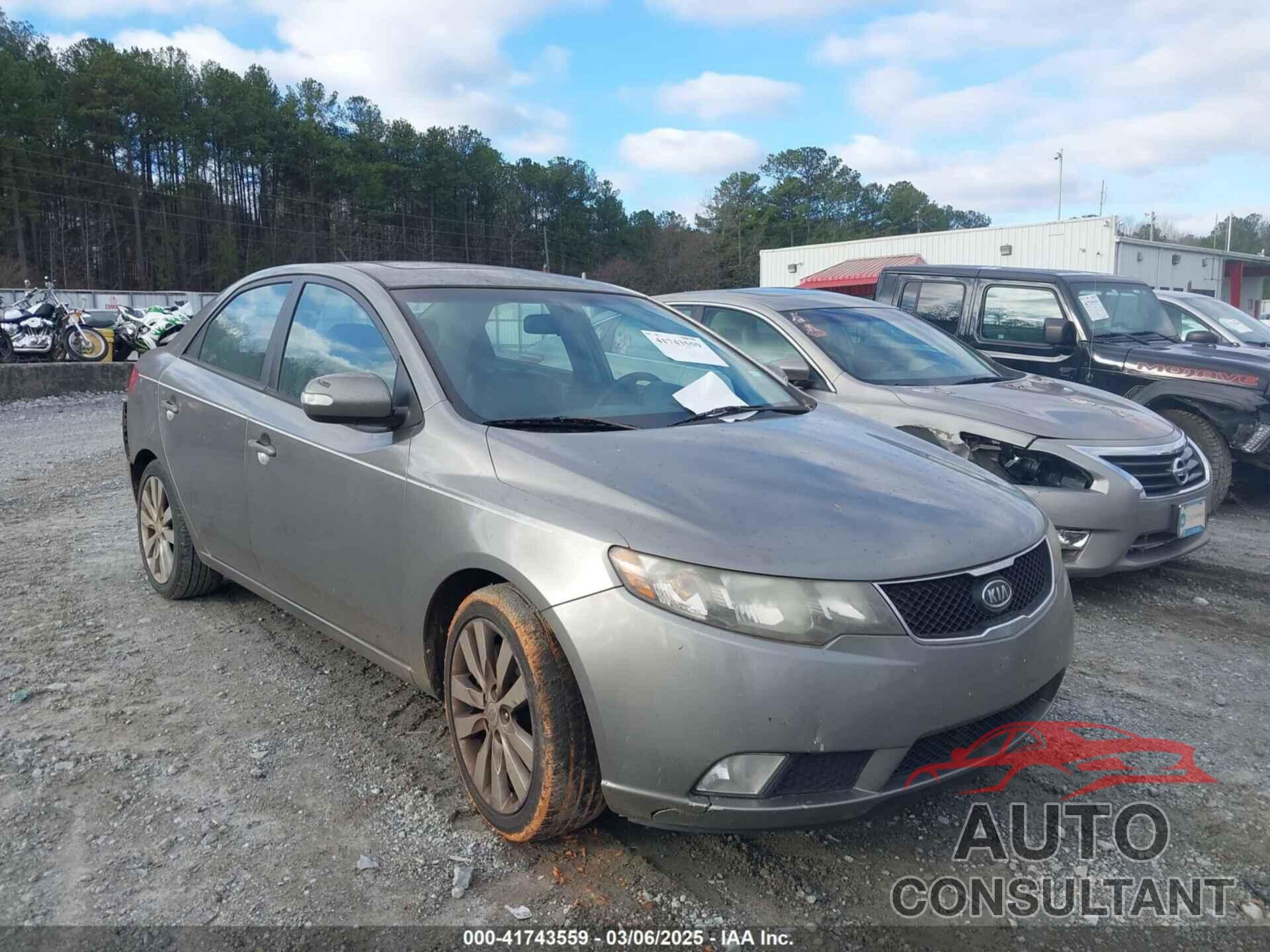 KIA FORTE 2010 - KNAFW4A36A5249266