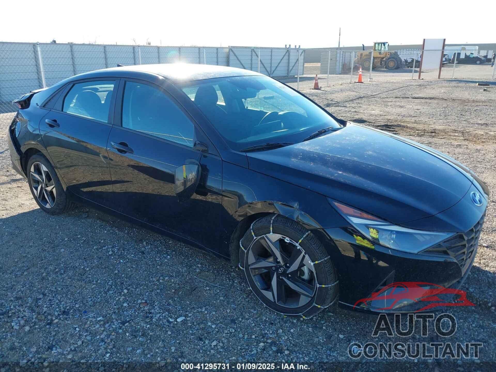 HYUNDAI ELANTRA 2023 - KMHLS4AG8PU599223