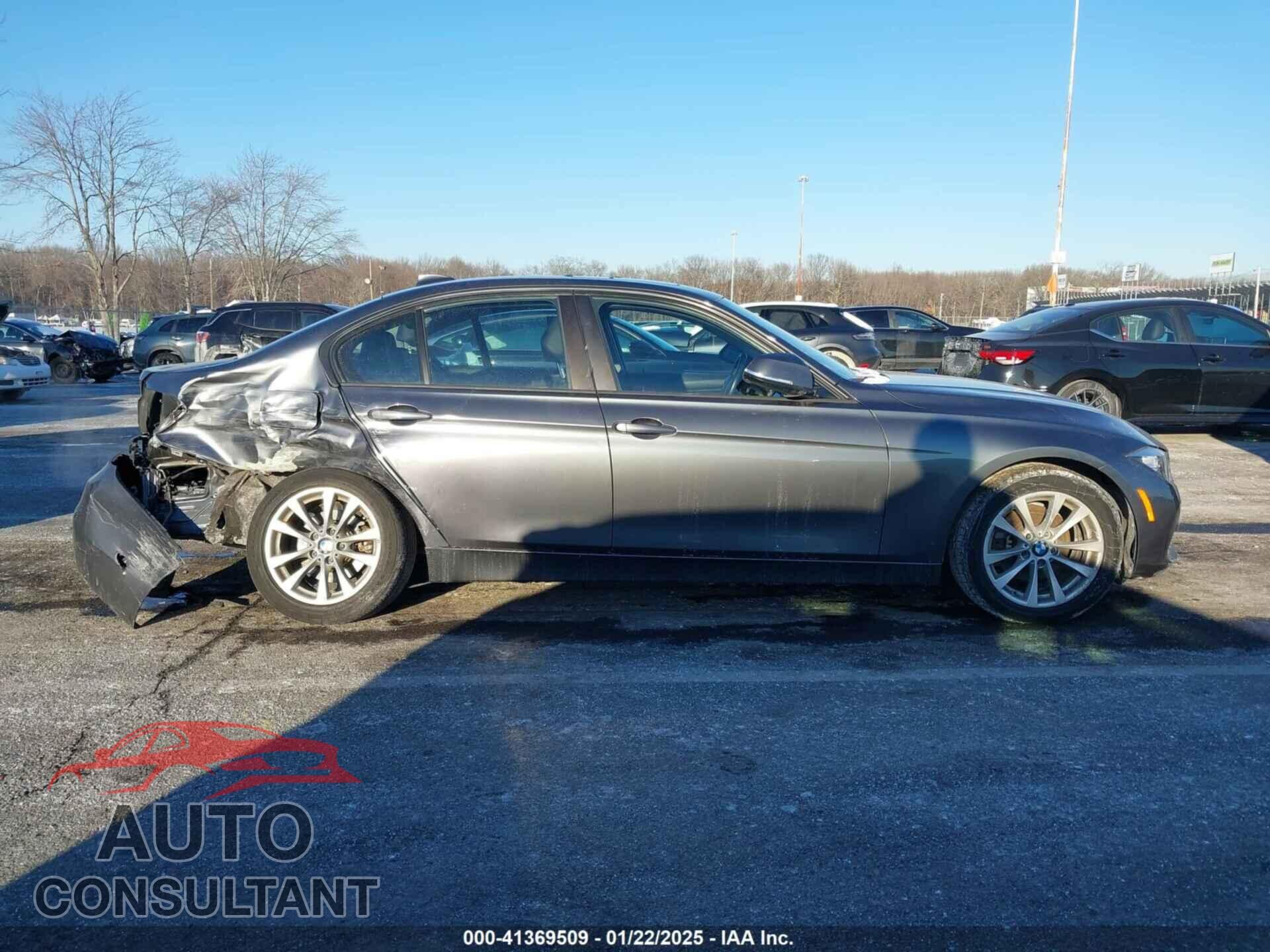 BMW 320I 2016 - WBA8E5G54GNU21006