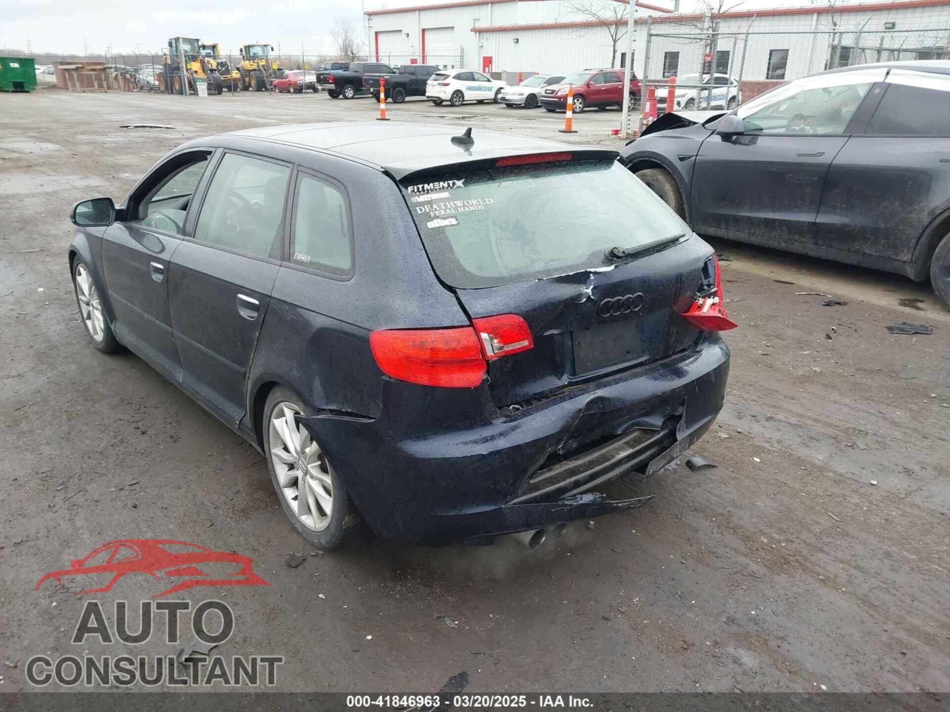 AUDI A3 2013 - WAUBEAFM1DA006333