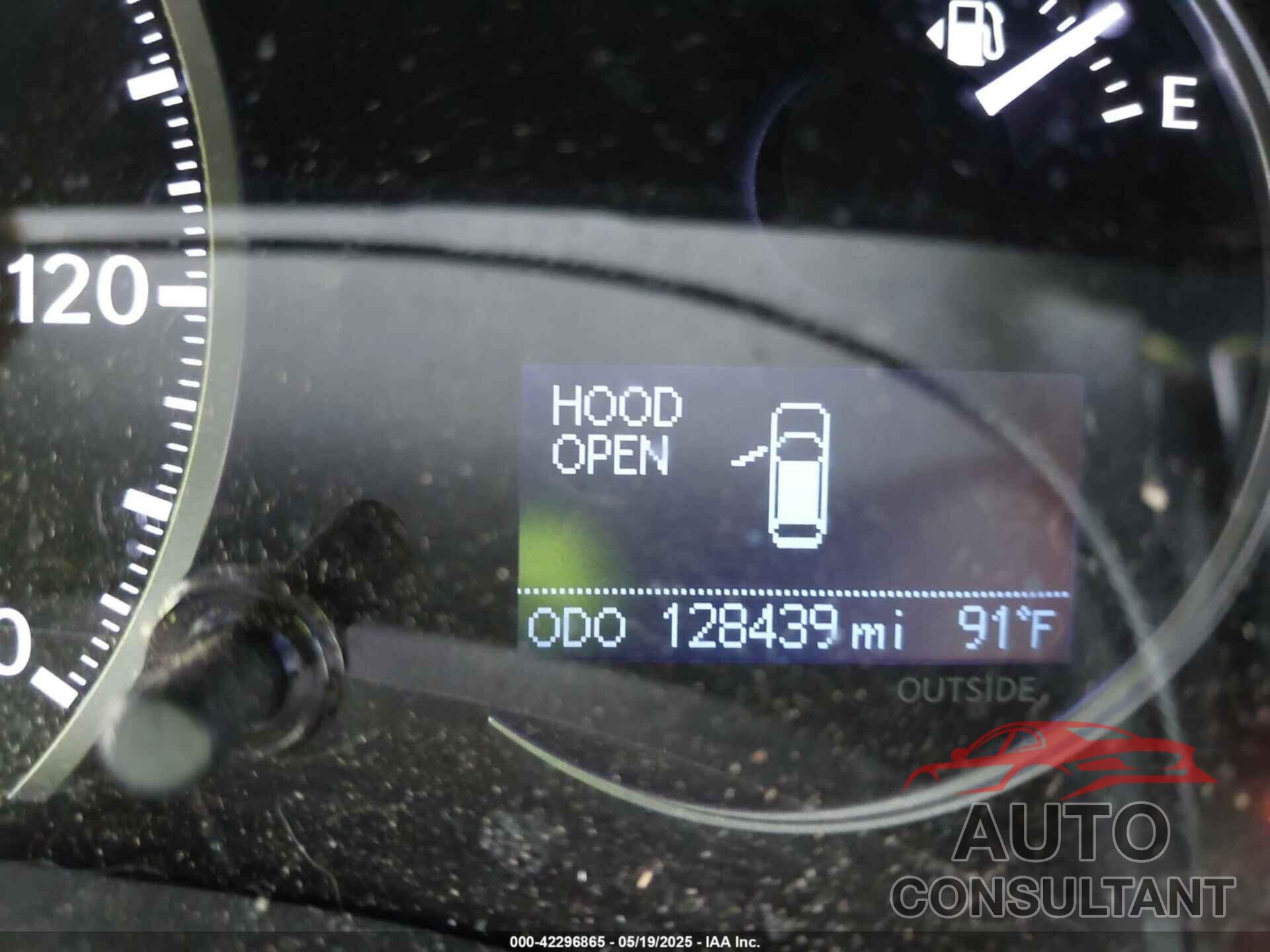 LEXUS CT 200H 2012 - JTHKD5BHXC2065846