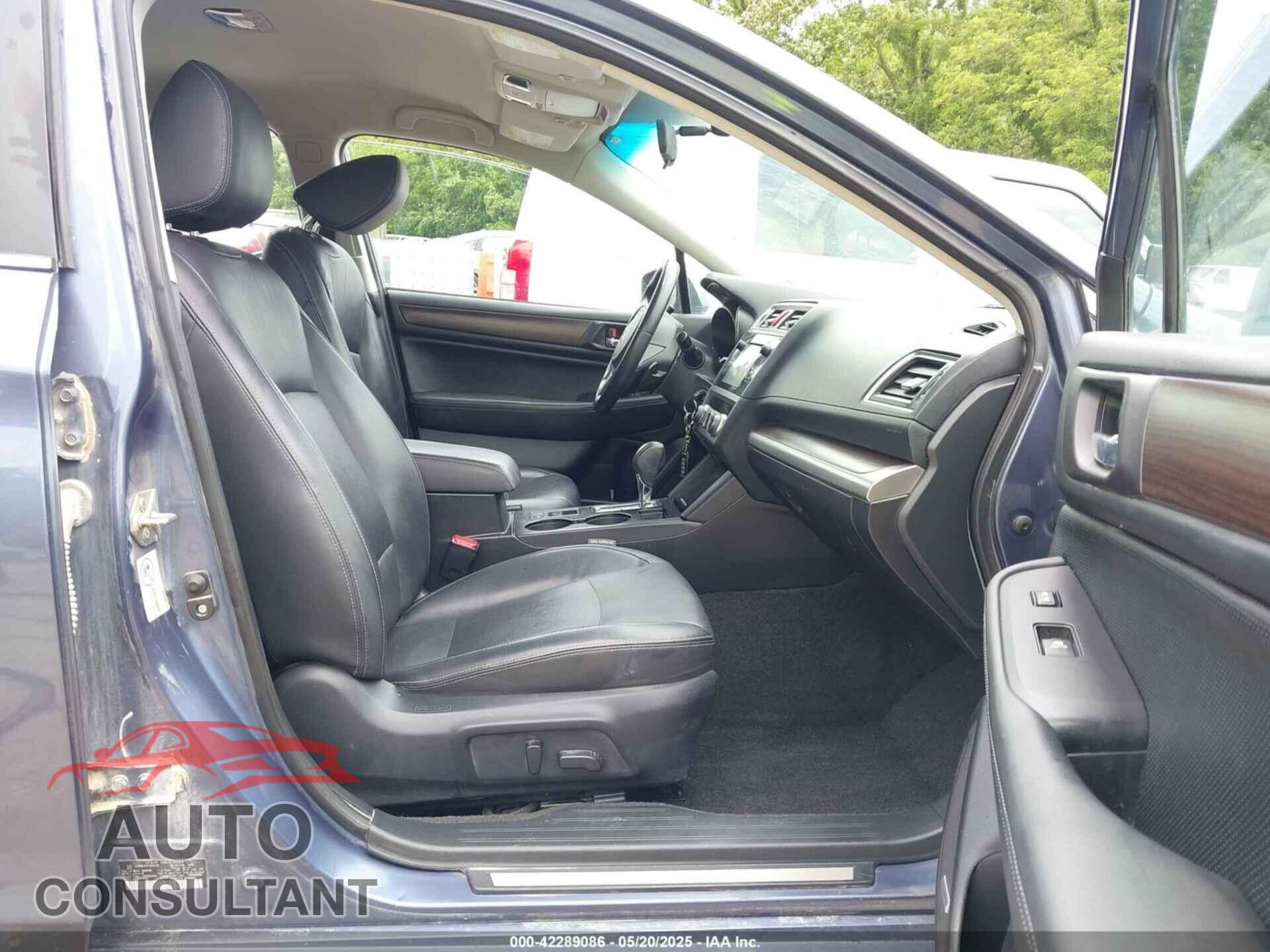 SUBARU LEGACY 2015 - 4S3BNBJ64F3029758