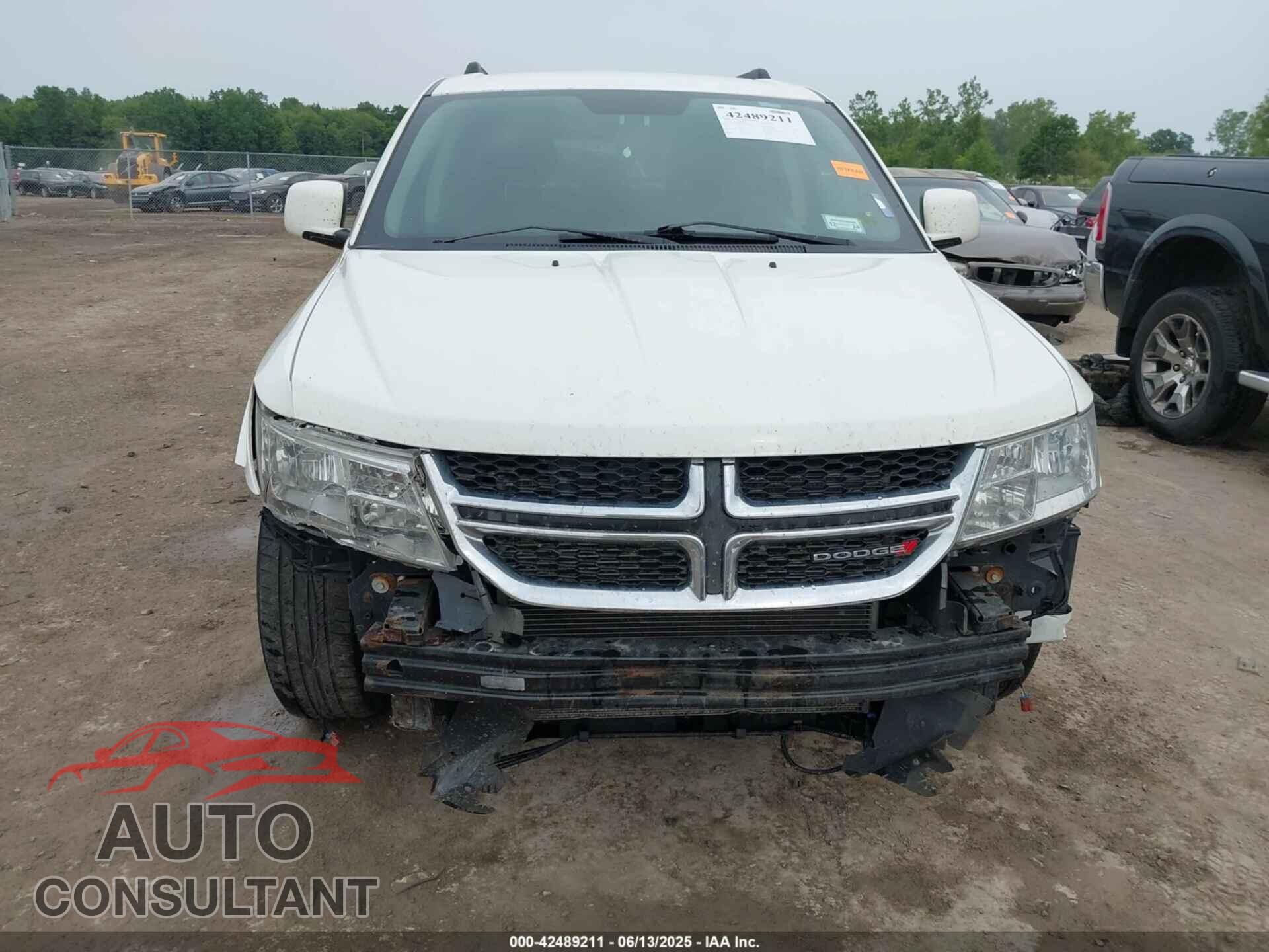DODGE JOURNEY 2015 - 3C4PDCBB6FT604604