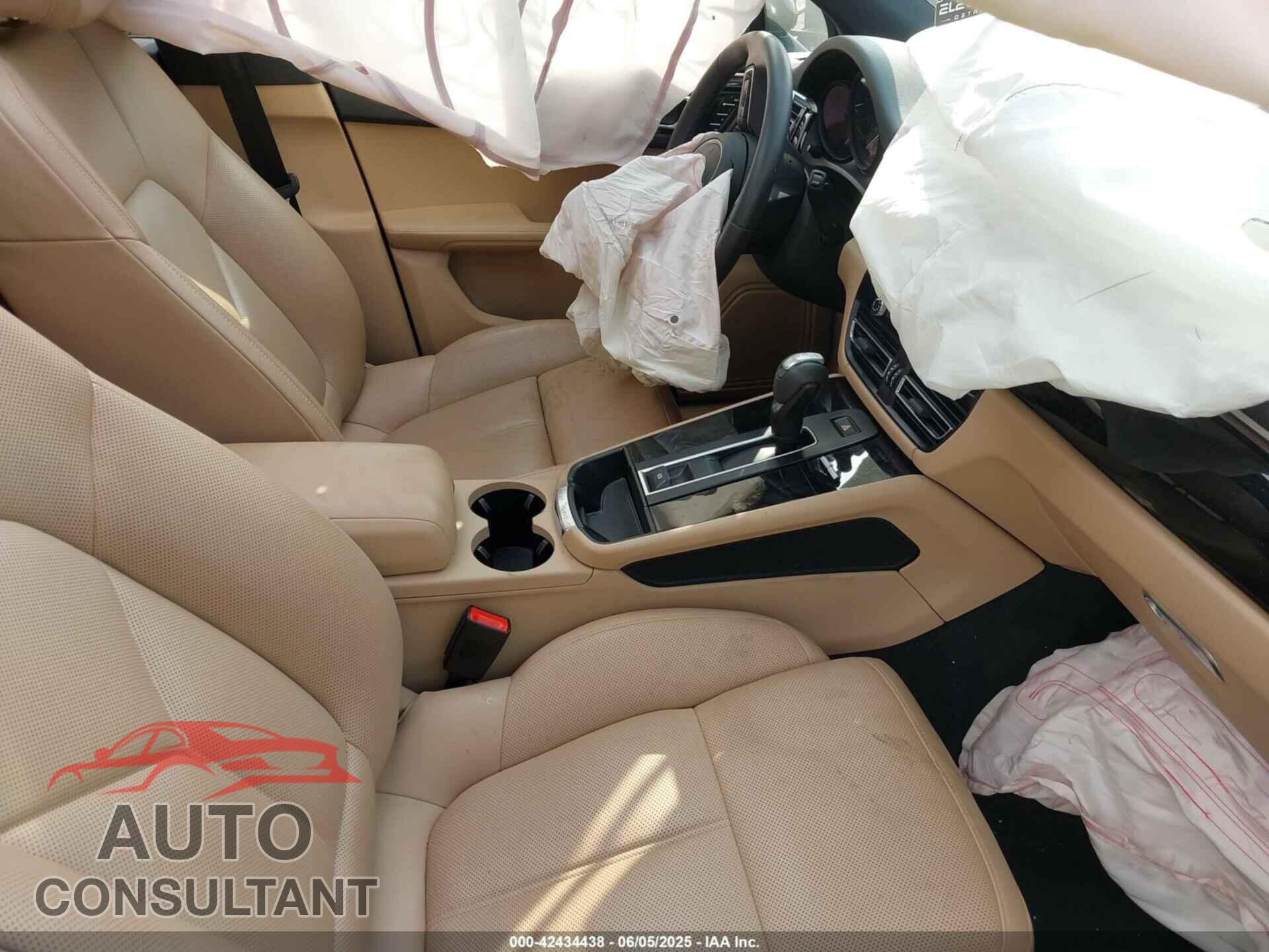 PORSCHE MACAN 2023 - WP1AA2A51PLB17214
