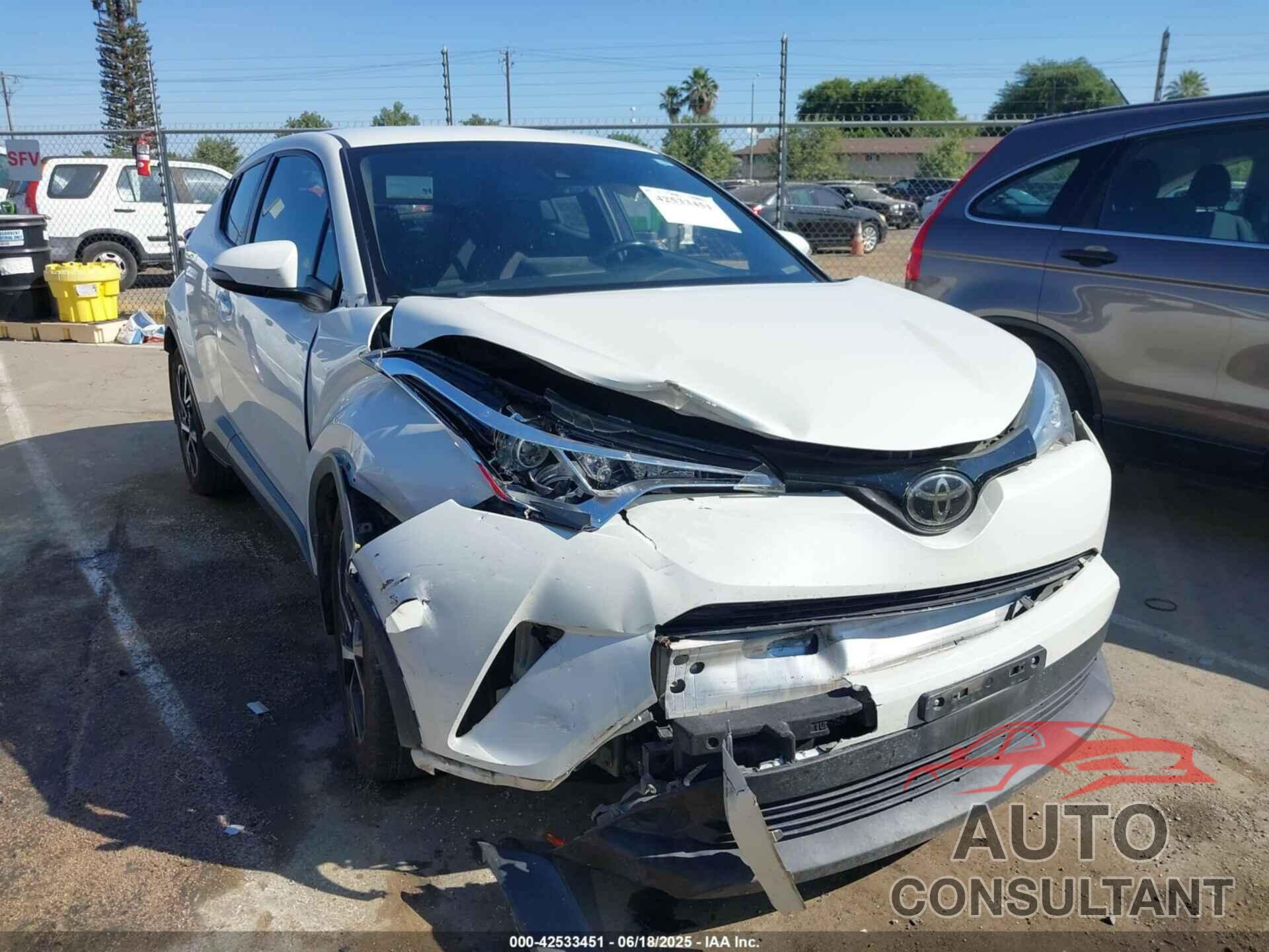 TOYOTA C-HR 2018 - NMTKHMBX6JR035576