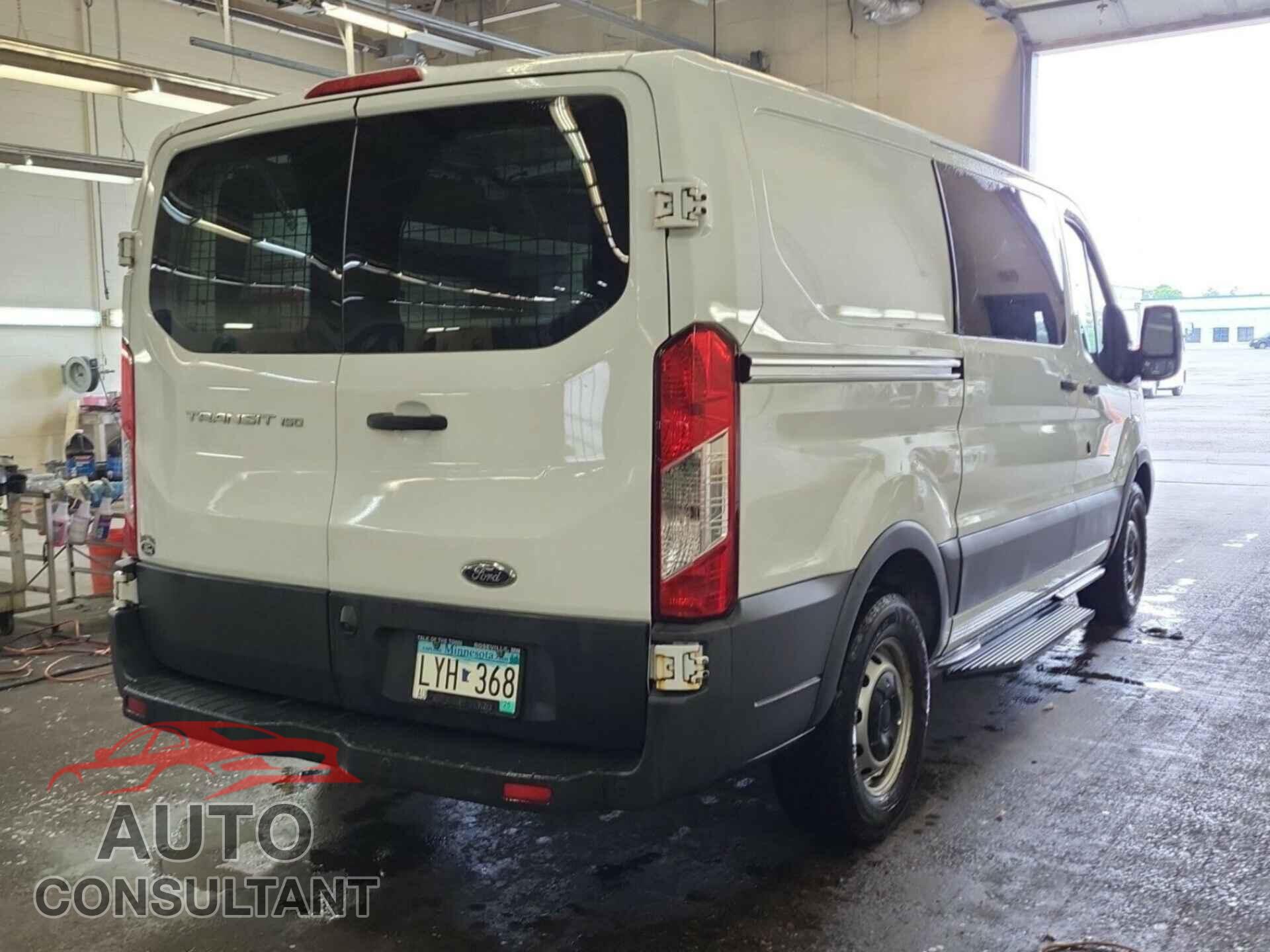 FORD TRANSIT 2017 - 1FTYE1YM3HKA82548