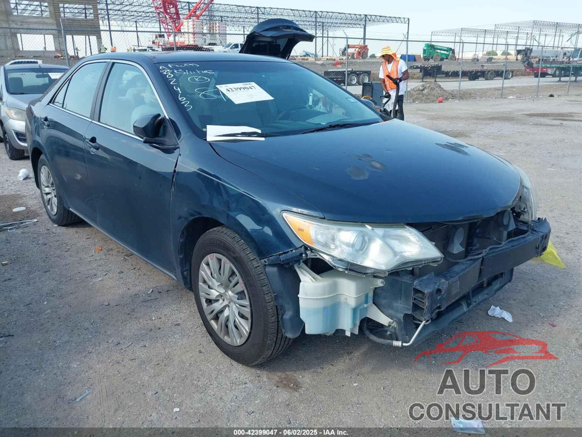 TOYOTA CAMRY 2014 - 4T4BF1FK6ER430901