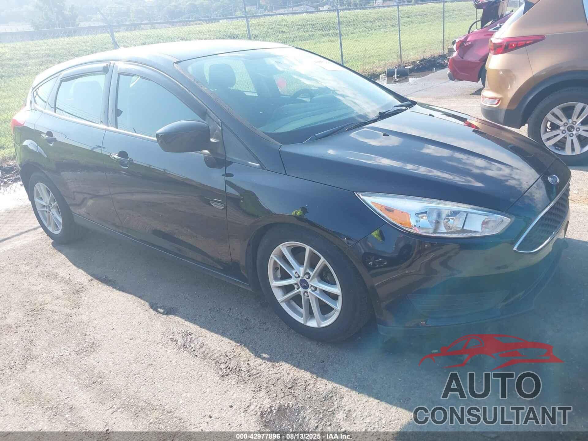 FORD FOCUS 2018 - 1FADP3K26JL295284