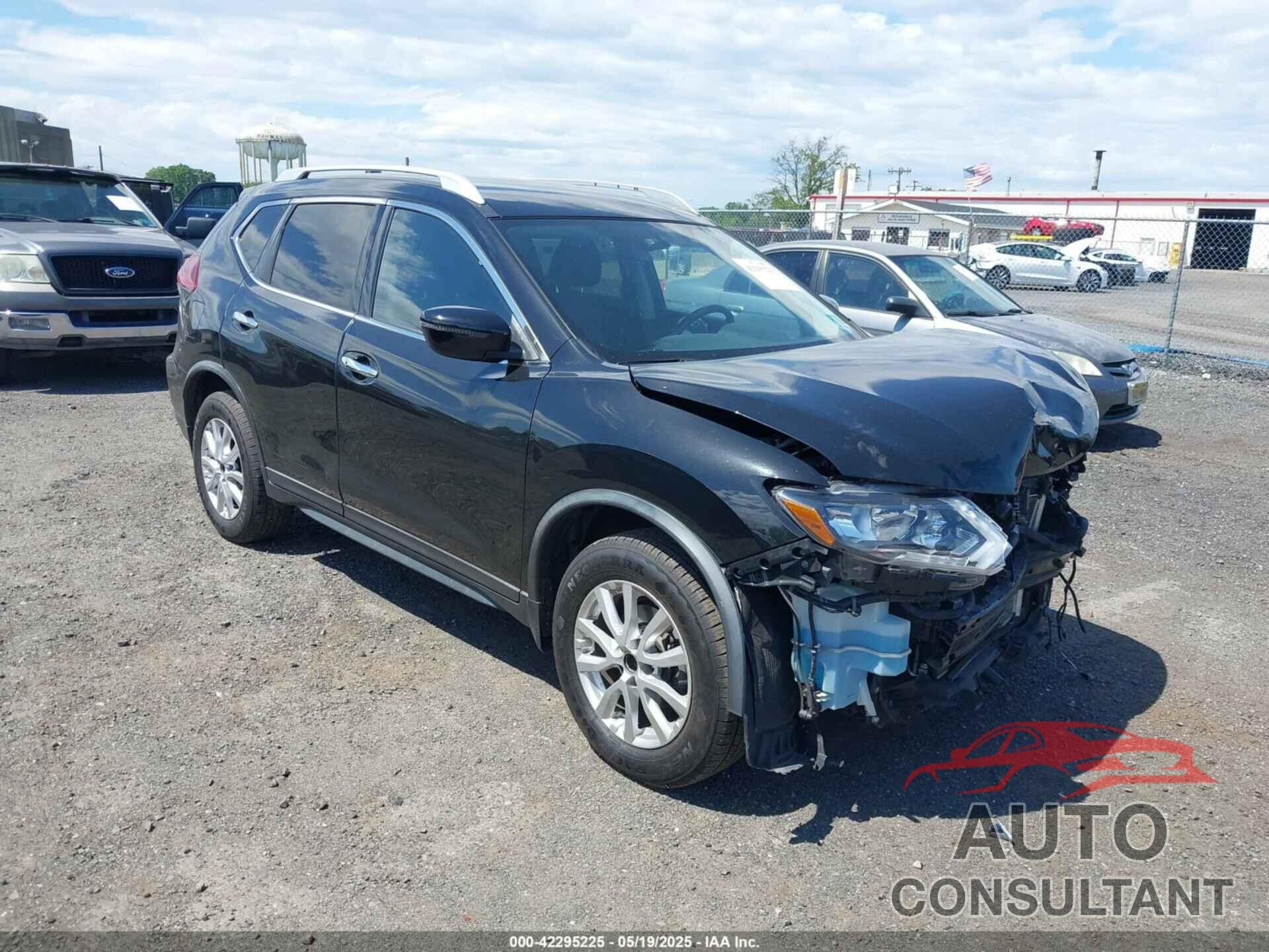 NISSAN ROGUE 2018 - KNMAT2MV2JP611489