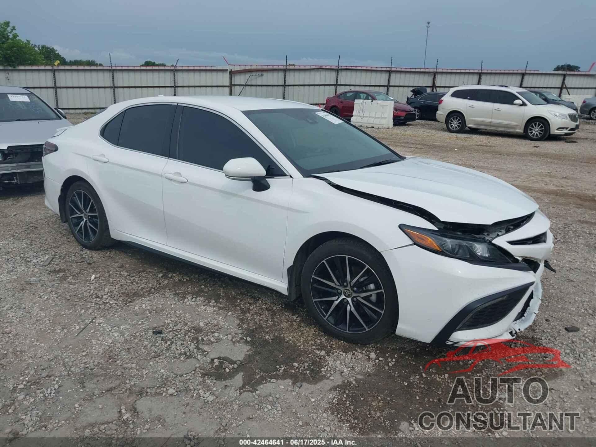 TOYOTA CAMRY 2023 - 4T1G11AK3PU821724