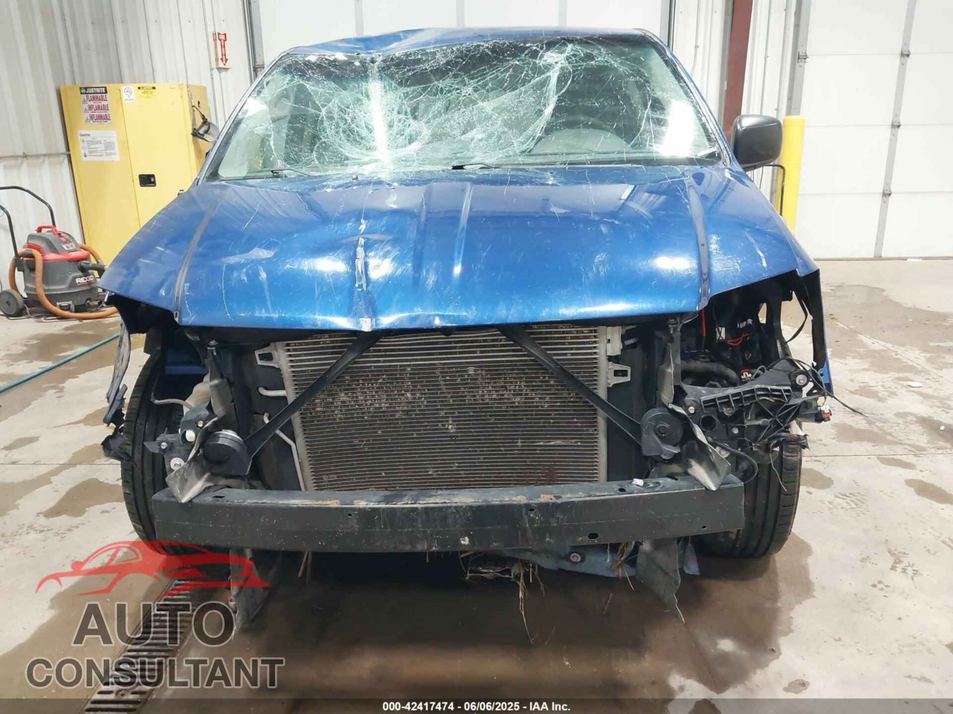 DODGE GRAND CARAVAN 2011 - 2D4RN4DG4BR685638