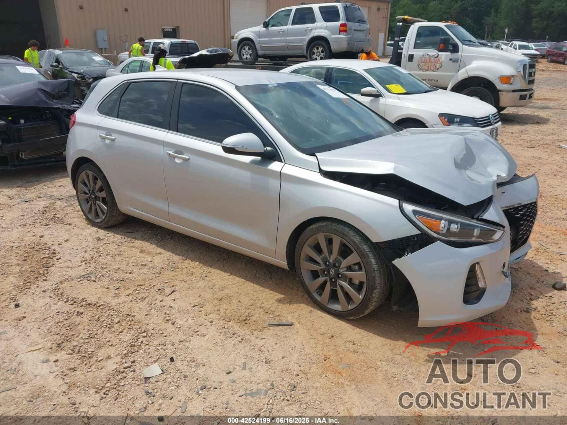 HYUNDAI ELANTRA GT 2018 - KMHH55LC1JU021758