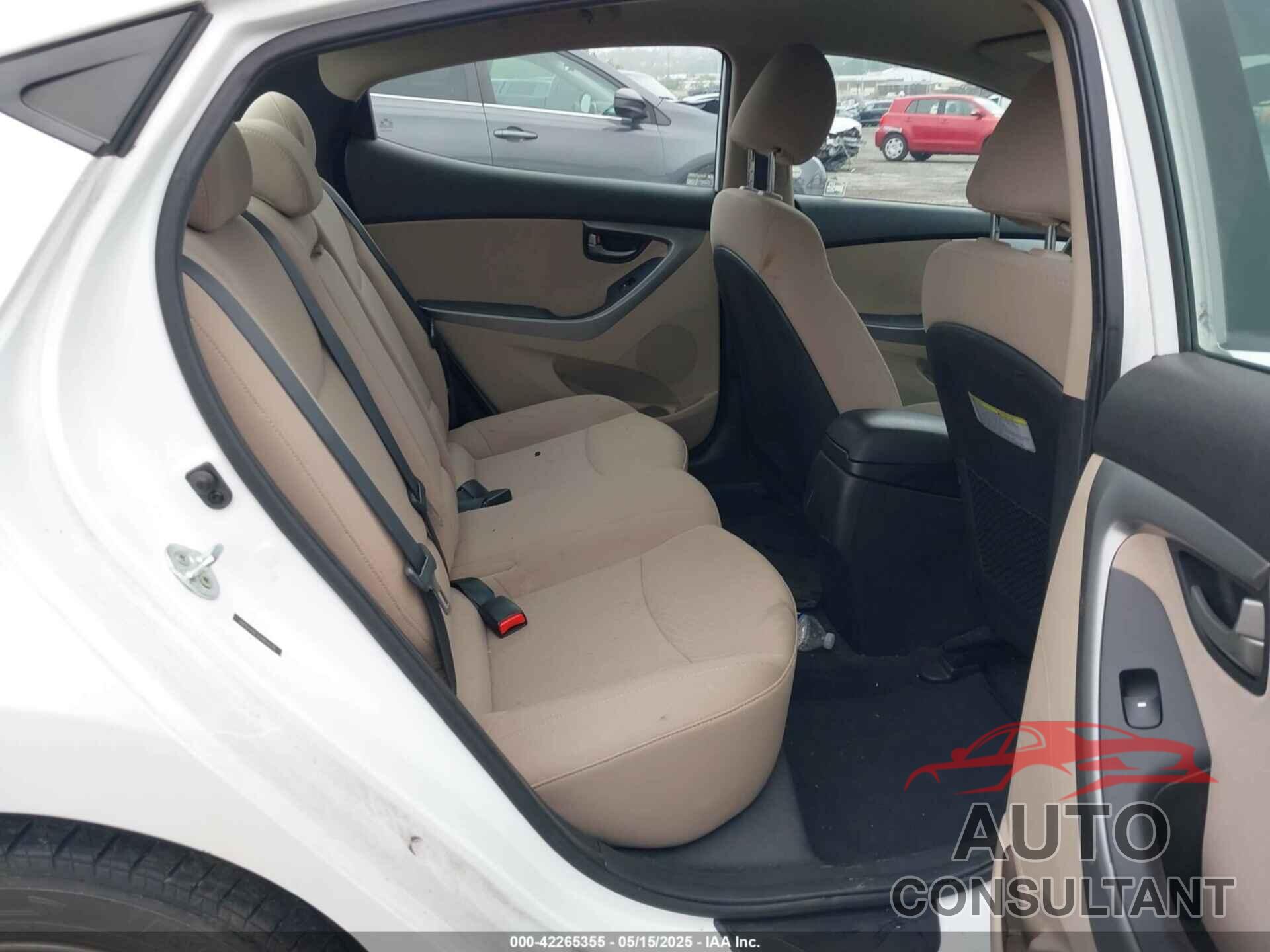 HYUNDAI ELANTRA 2016 - 5NPDH4AE2GH654376