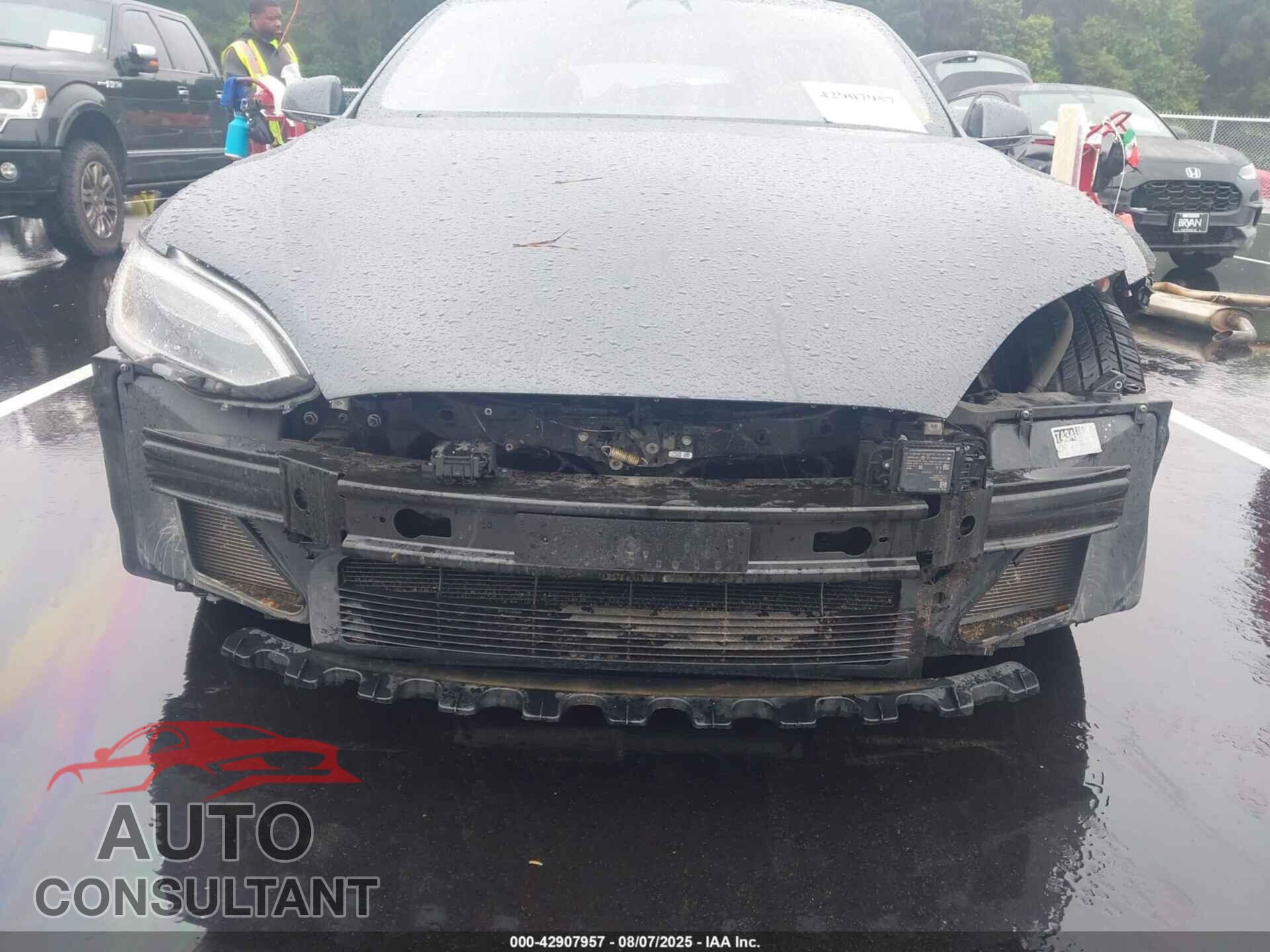 TESLA MODEL S 2017 - 5YJSA1E22HF232022