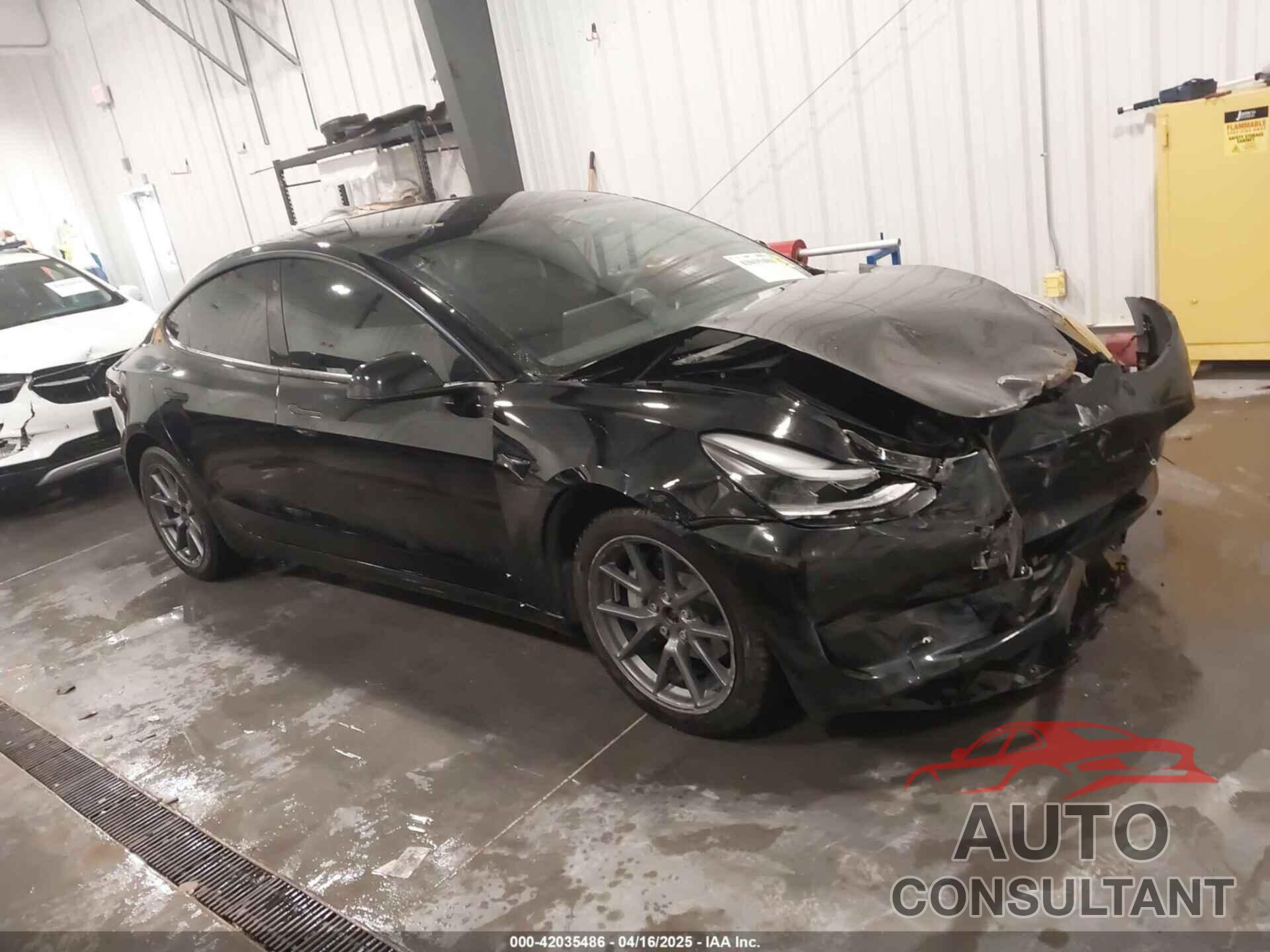 TESLA MODEL 3 2022 - 5YJ3E1EB1NF327661