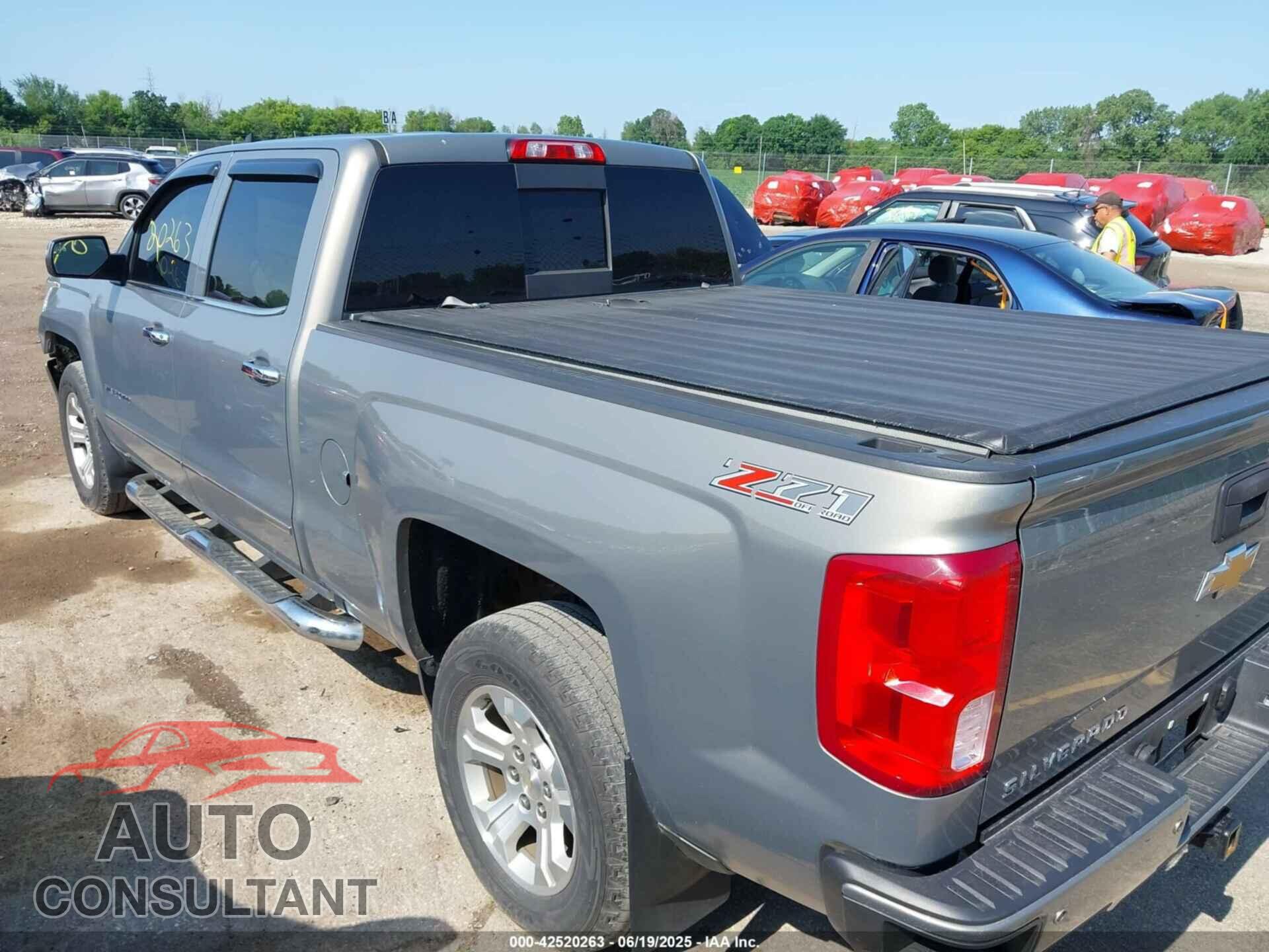 CHEVROLET SILVERADO 1500 2017 - 3GCUKSEC8HG293082