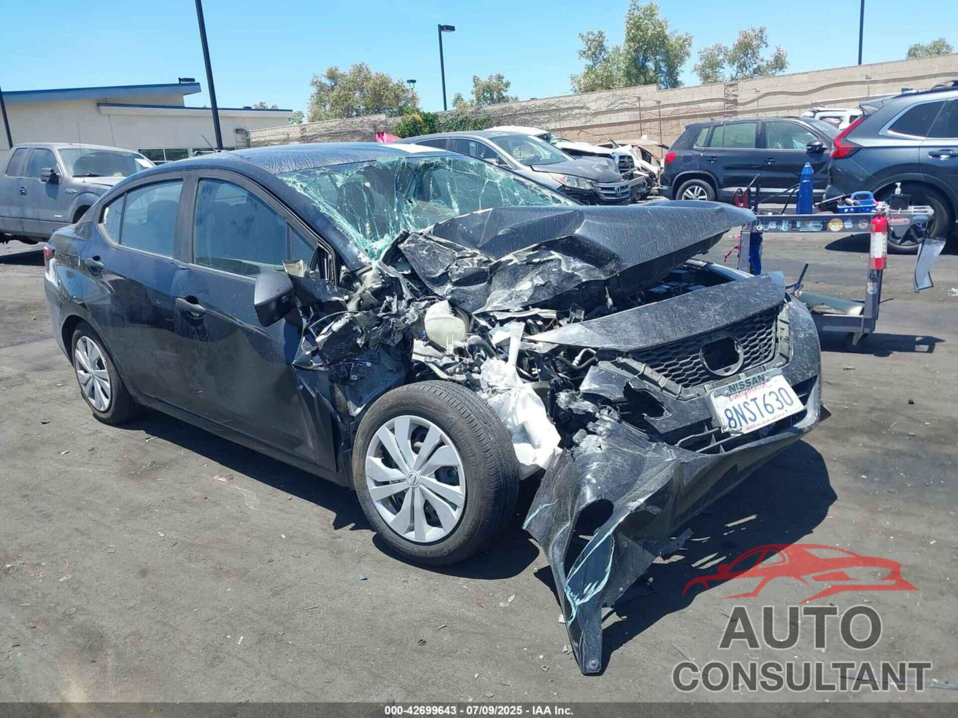 NISSAN VERSA 2020 - 3N1CN8DV4LL837847