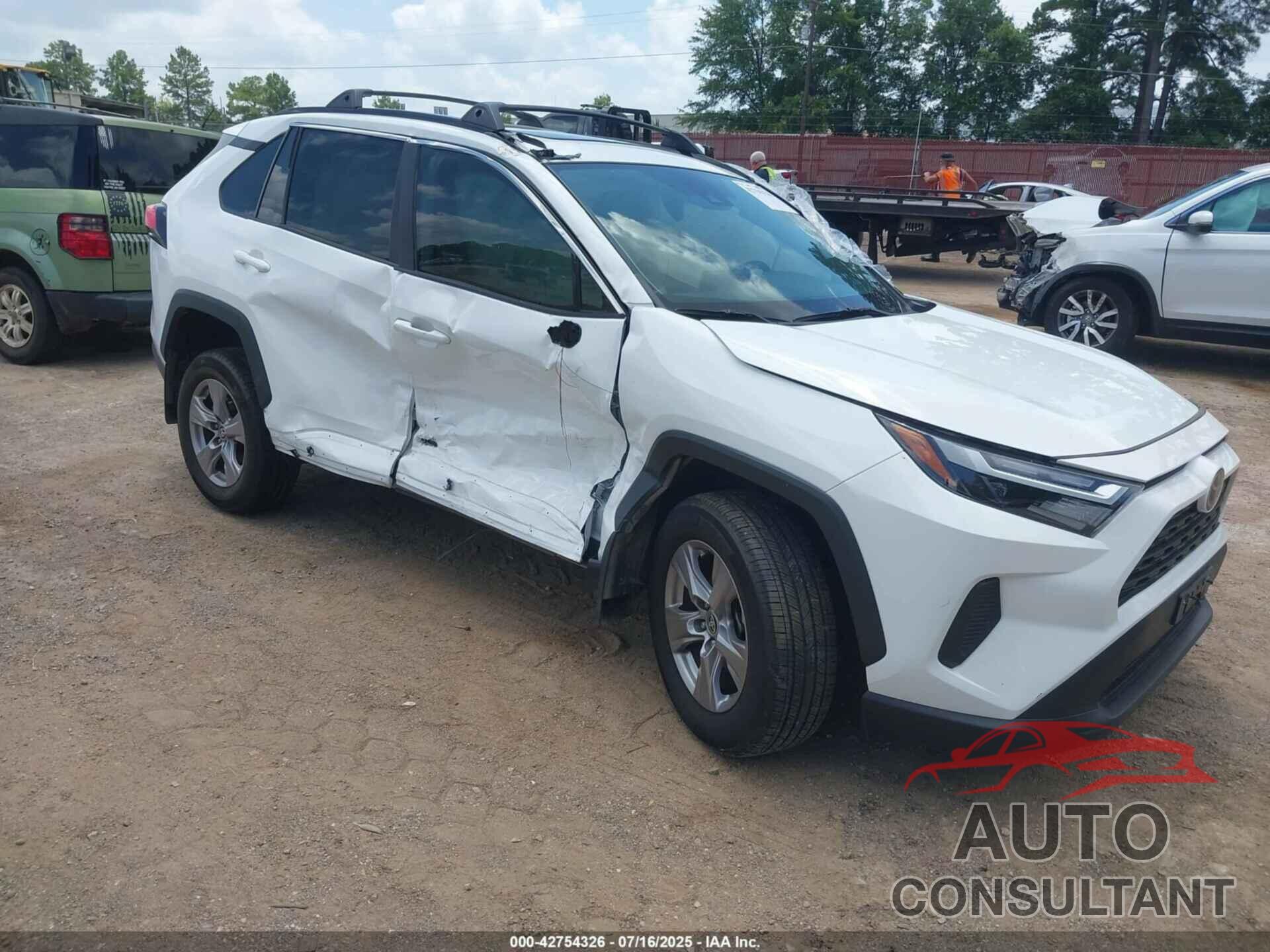TOYOTA RAV4 2023 - 2T3W1RFV6PW267423