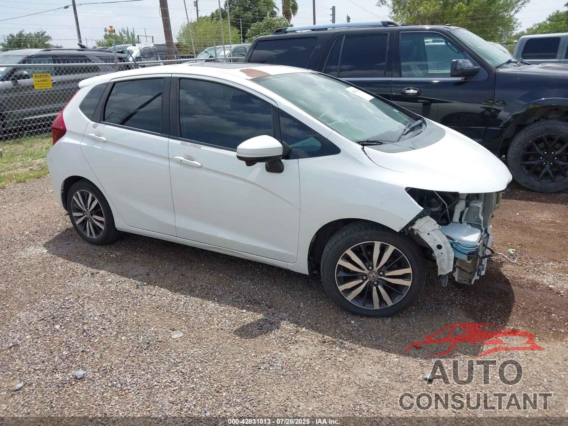 HONDA FIT 2015 - 3HGGK5H87FM742709