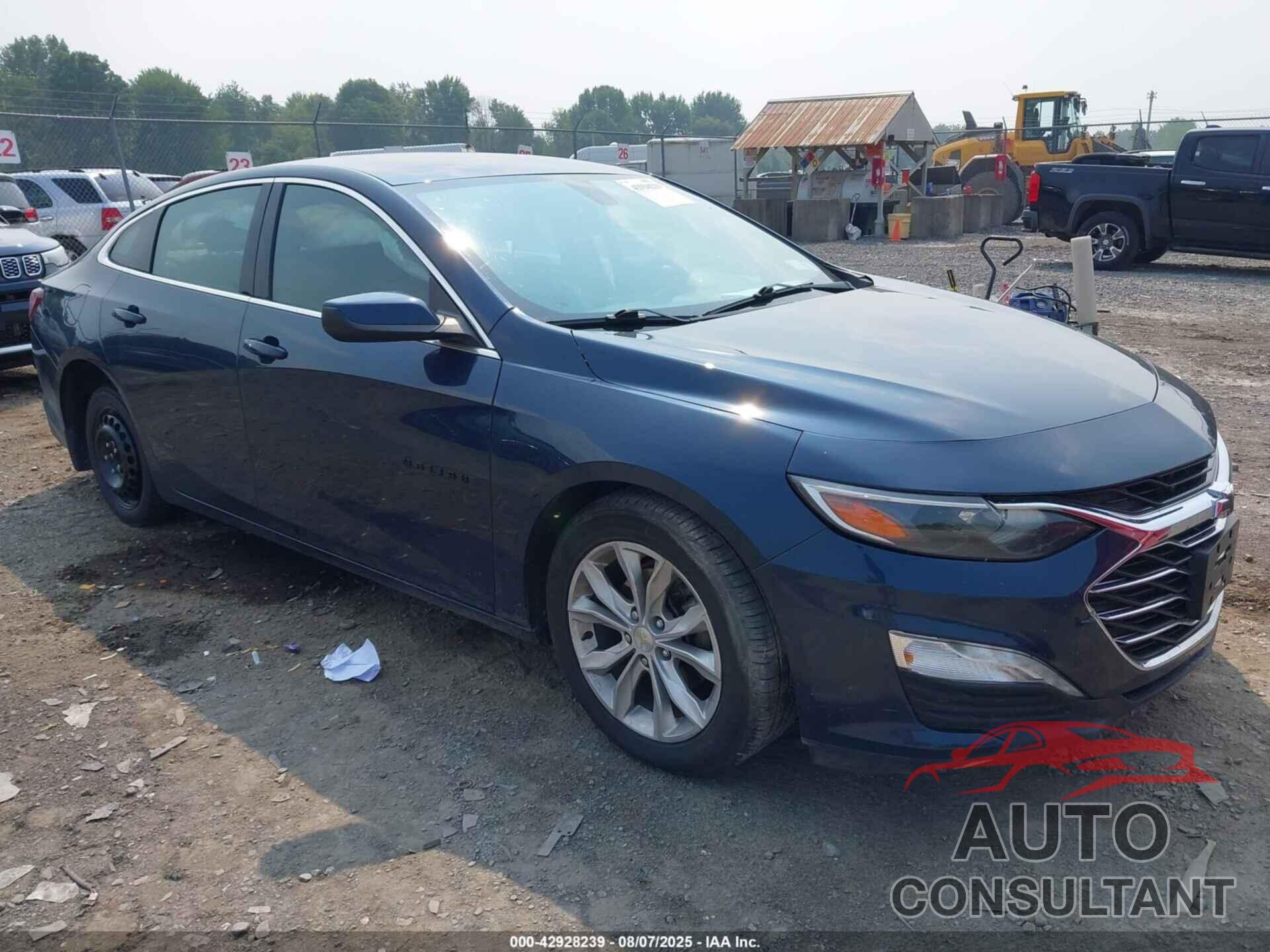 CHEVROLET MALIBU 2021 - 1G1ZD5STXMF015696