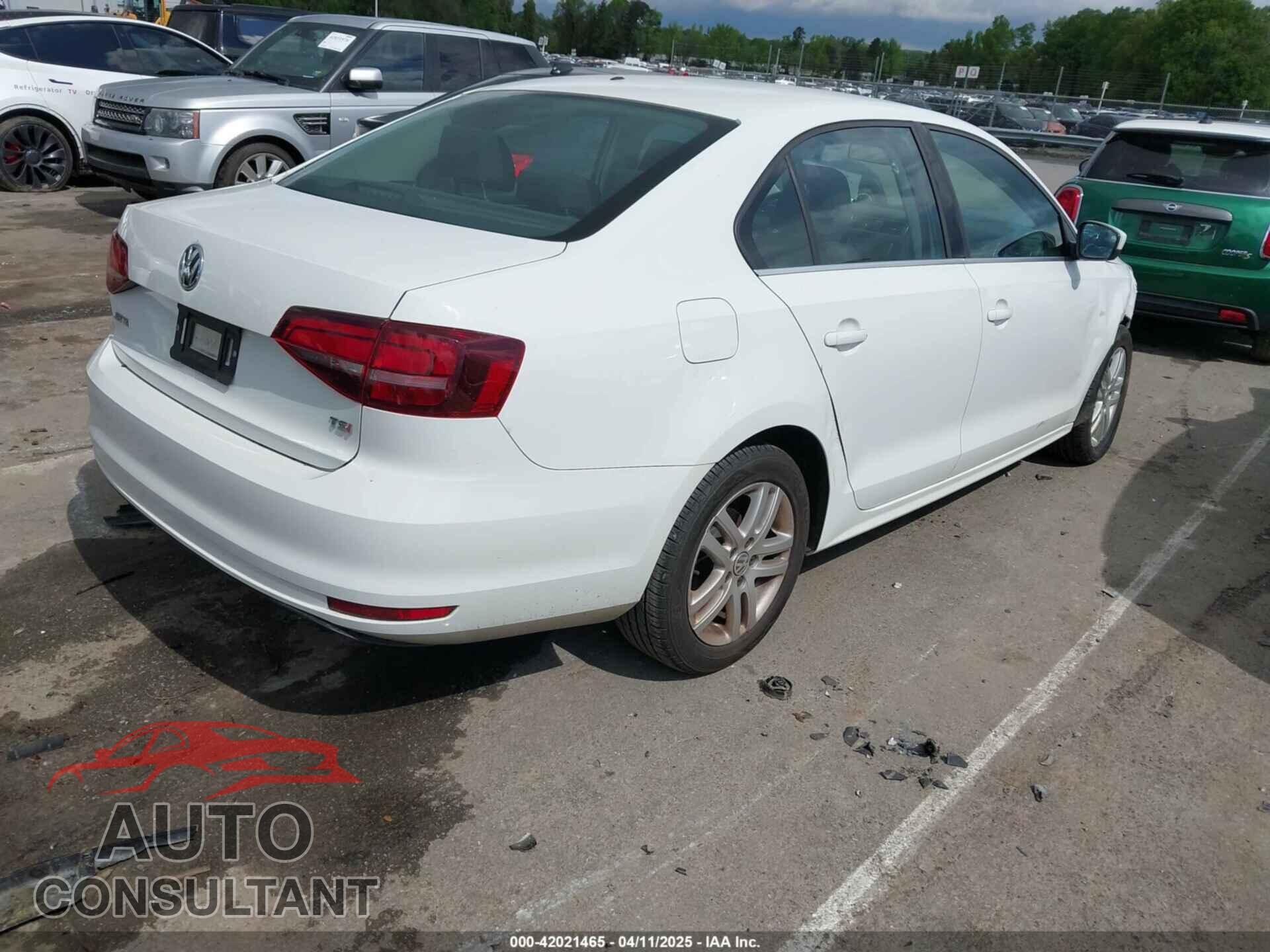 VOLKSWAGEN JETTA 2017 - 3VW2B7AJ9HM220147