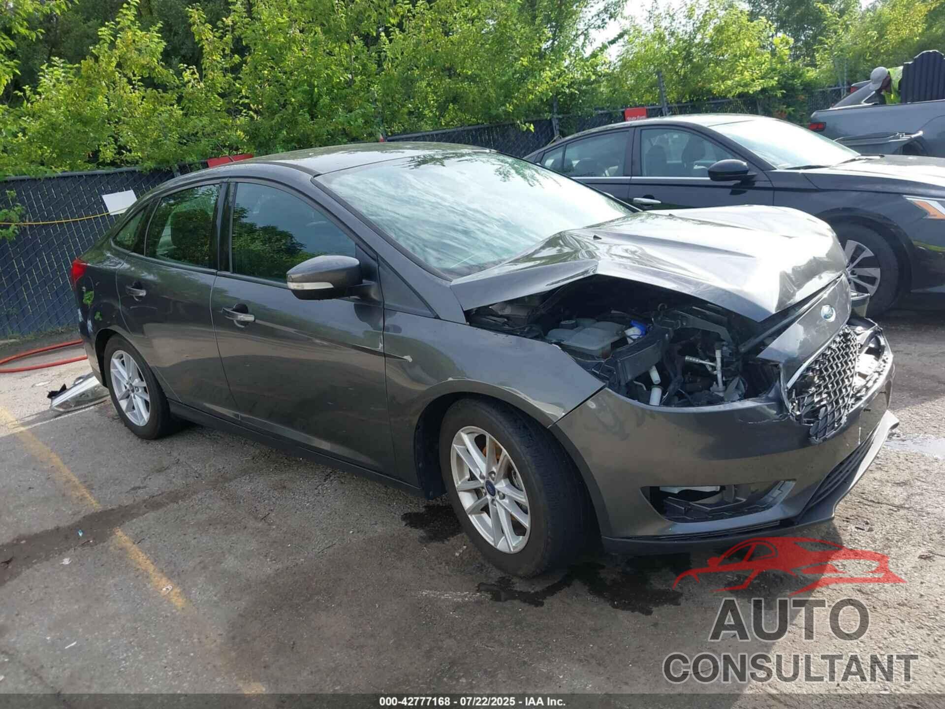 FORD FOCUS 2015 - 1FADP3F26FL307743