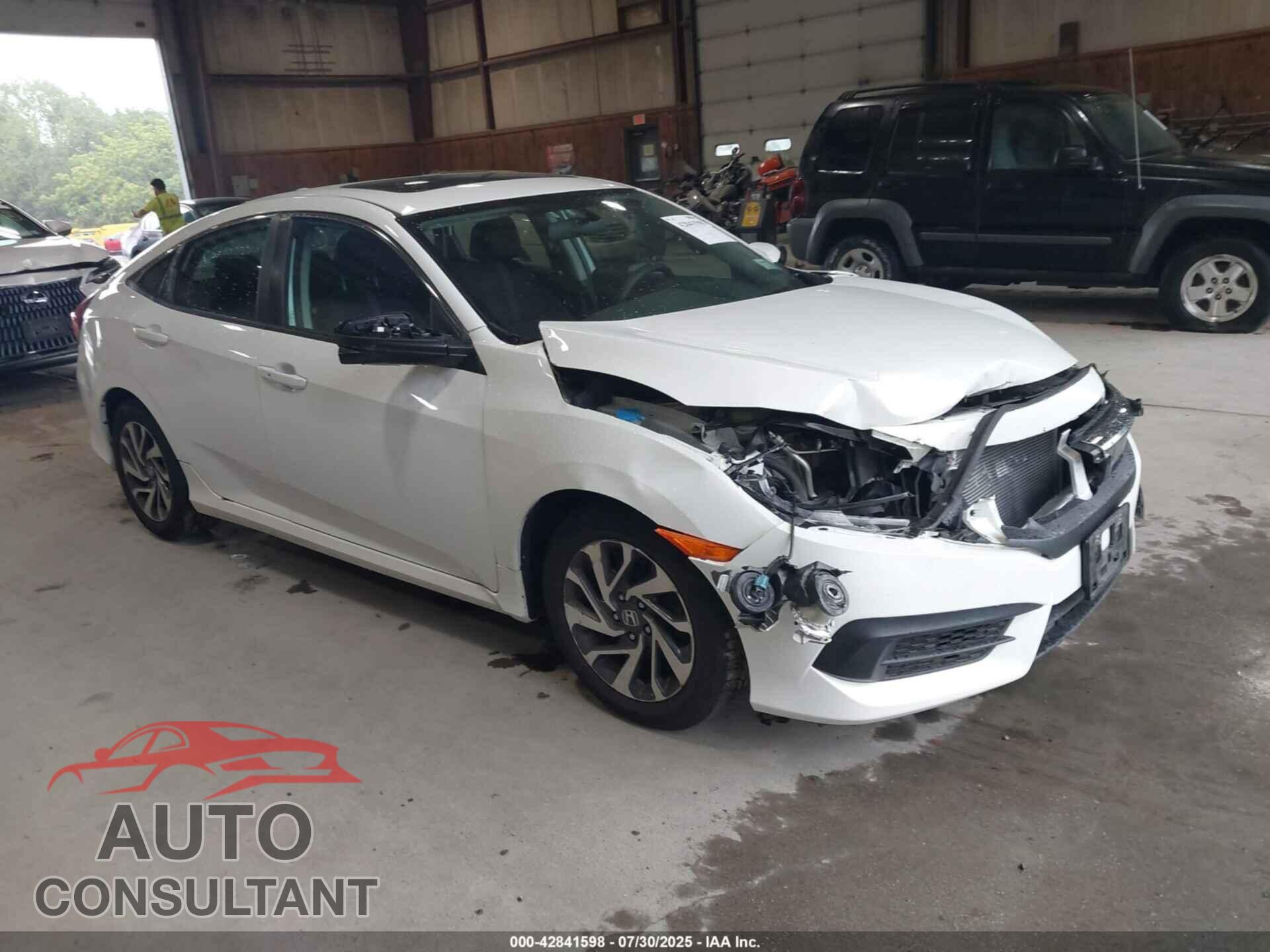 HONDA CIVIC 2017 - 19XFC2F78HE206770