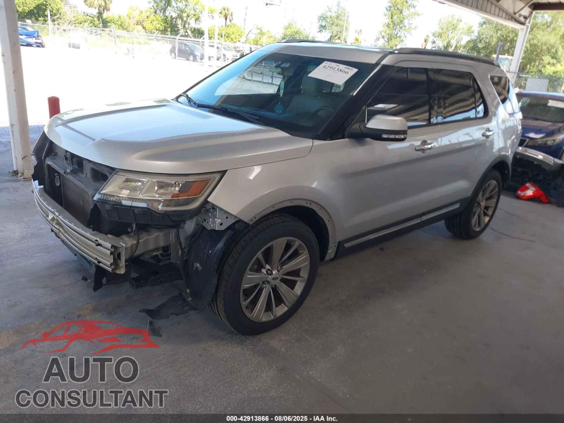 FORD EXPLORER 2018 - 1FM5K7F87JGB33042