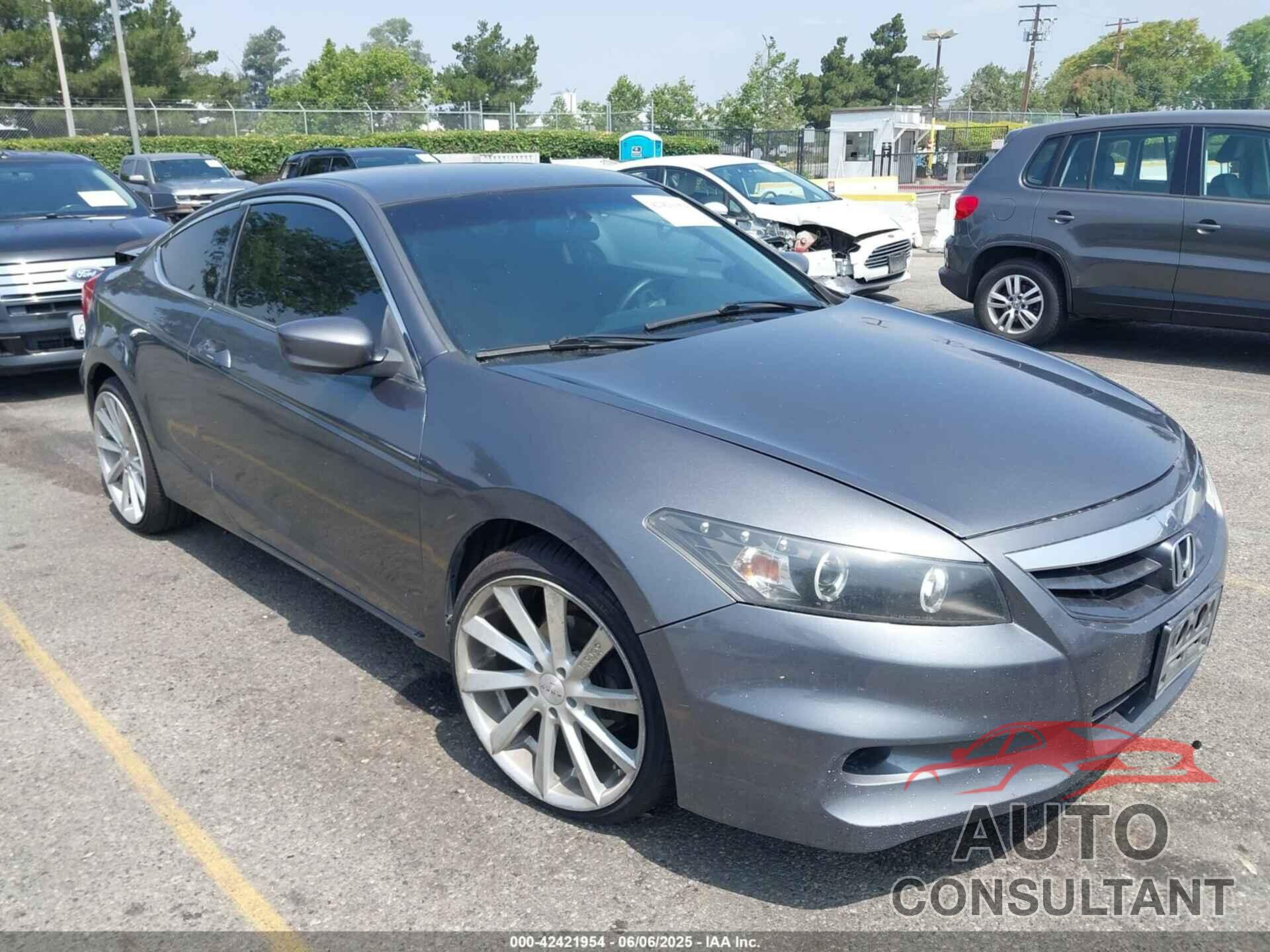 HONDA ACCORD 2012 - 1HGCS1B3XCA010569