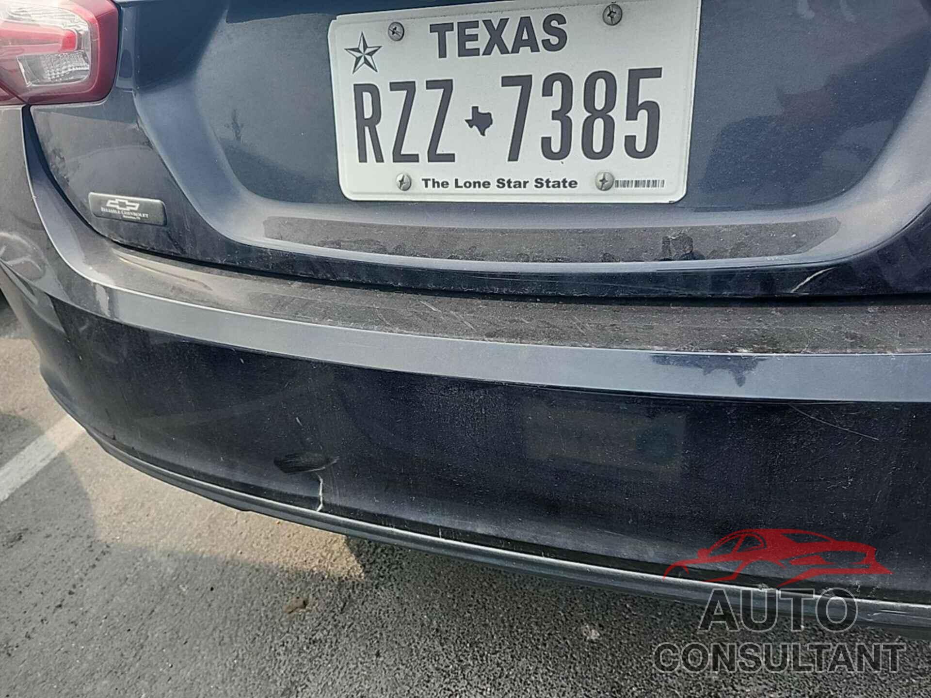 CHEVROLET MALIBU 2022 - 1G1ZD5ST2NF145831