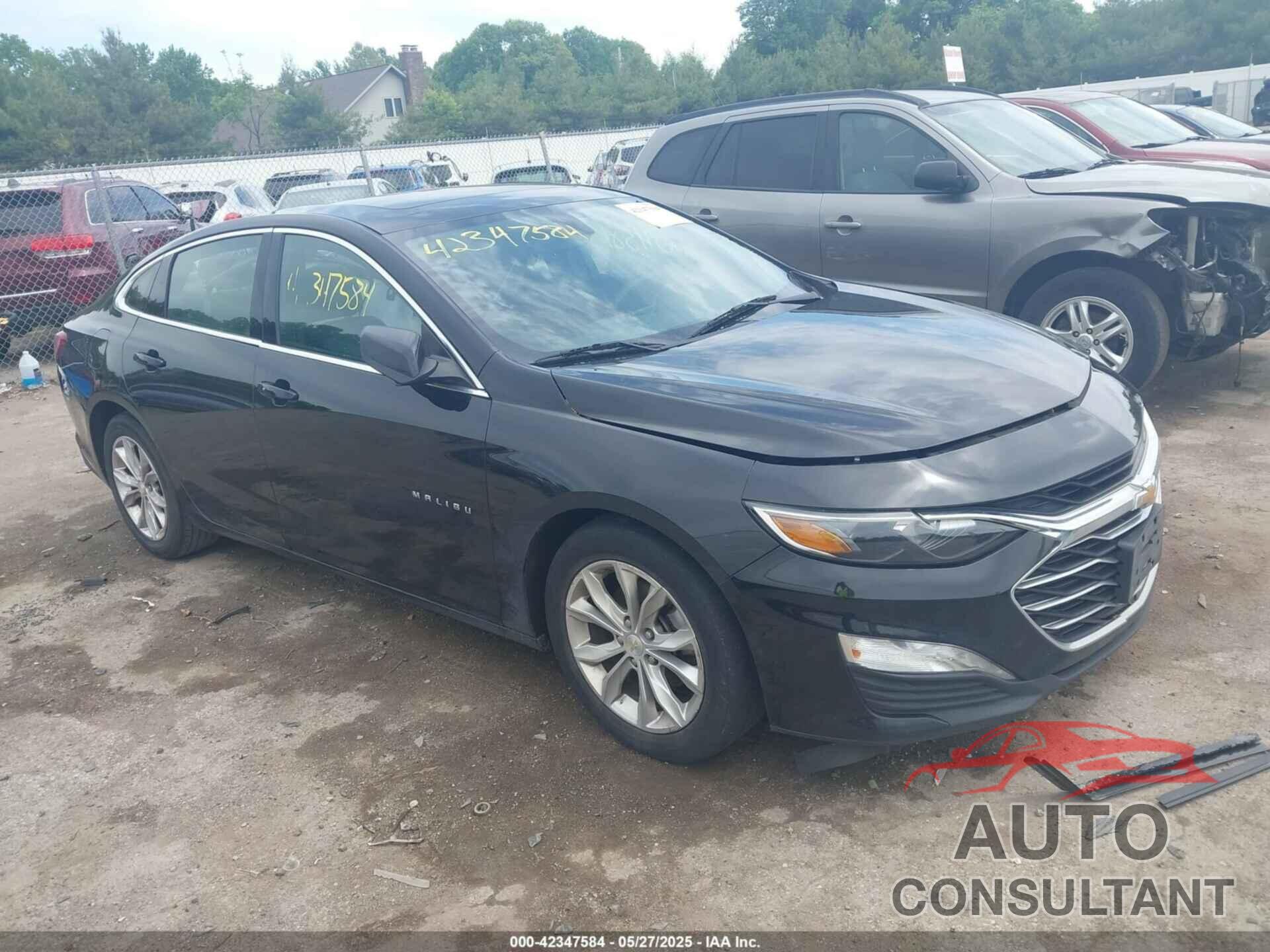 CHEVROLET MALIBU 2019 - 1G1ZD5ST4KF139217