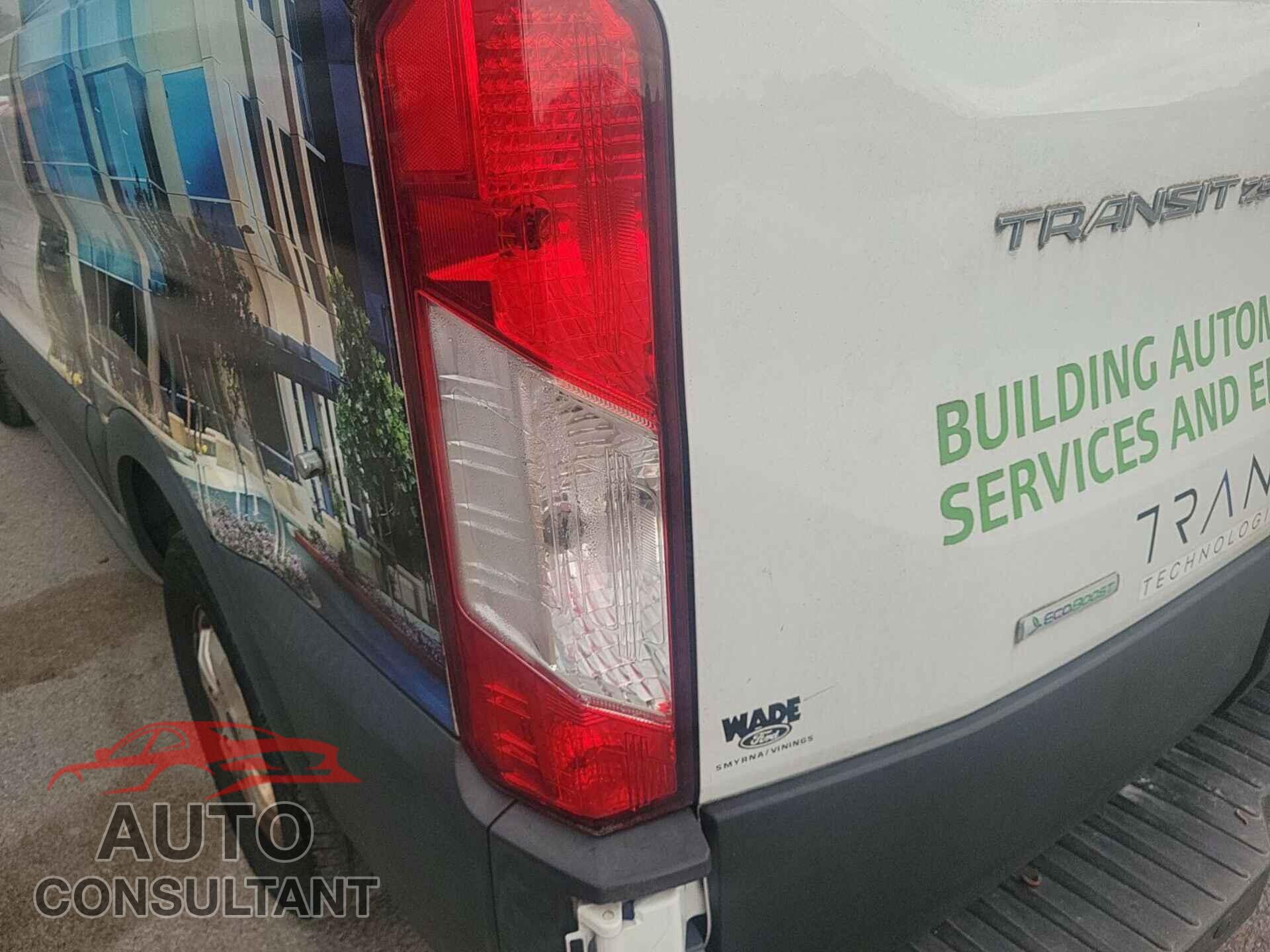 FORD TRANSIT 2018 - 1FTYR1YG9JKB52008