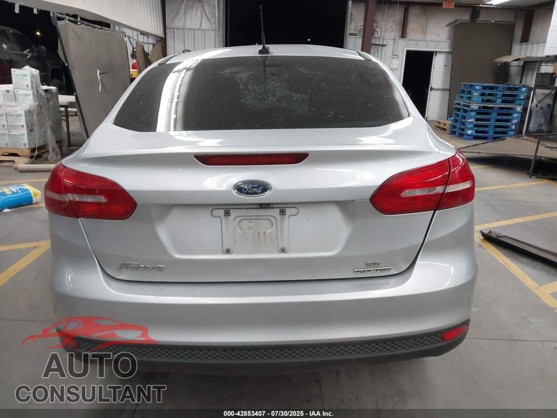 FORD FOCUS 2016 - 1FADP3F28GL392005