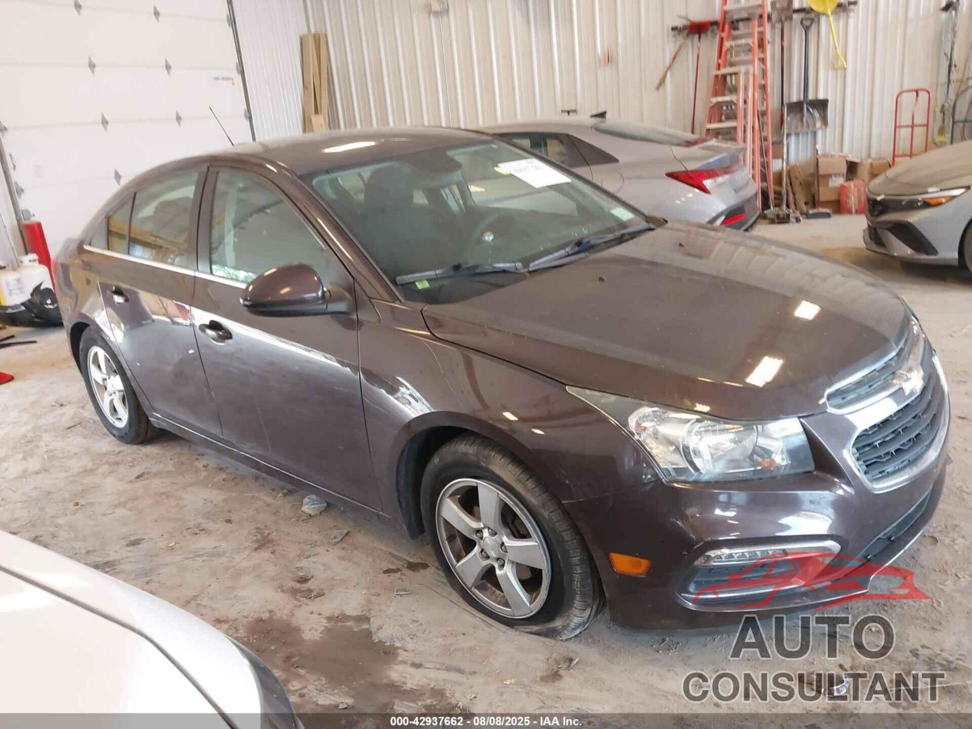CHEVROLET CRUZE 2015 - 1G1PC5SB8F7115021