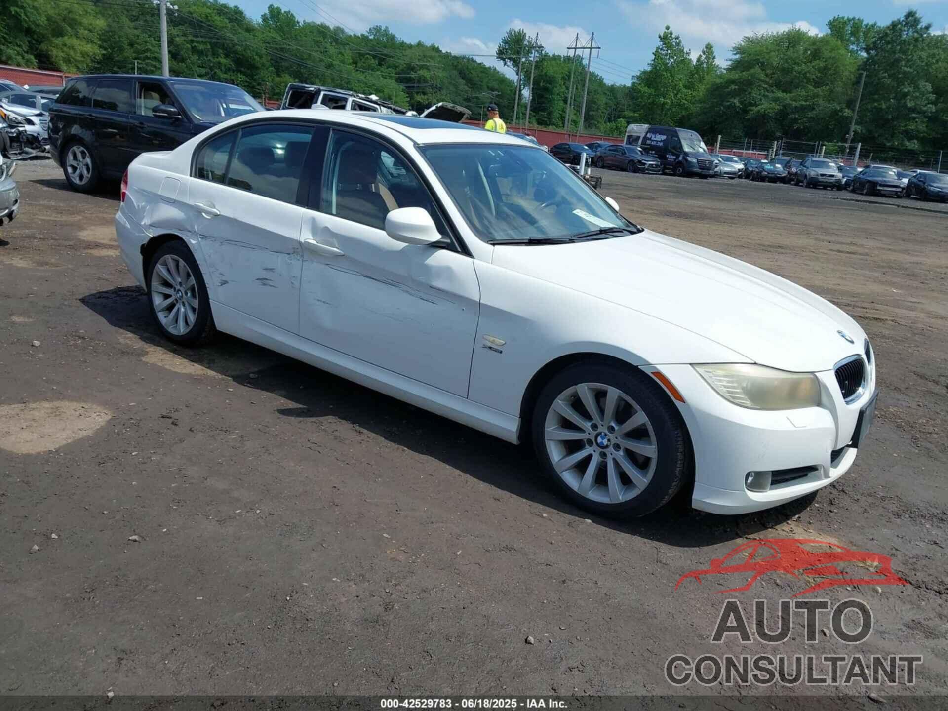 BMW 328I 2011 - WBAPK5C54BA661800