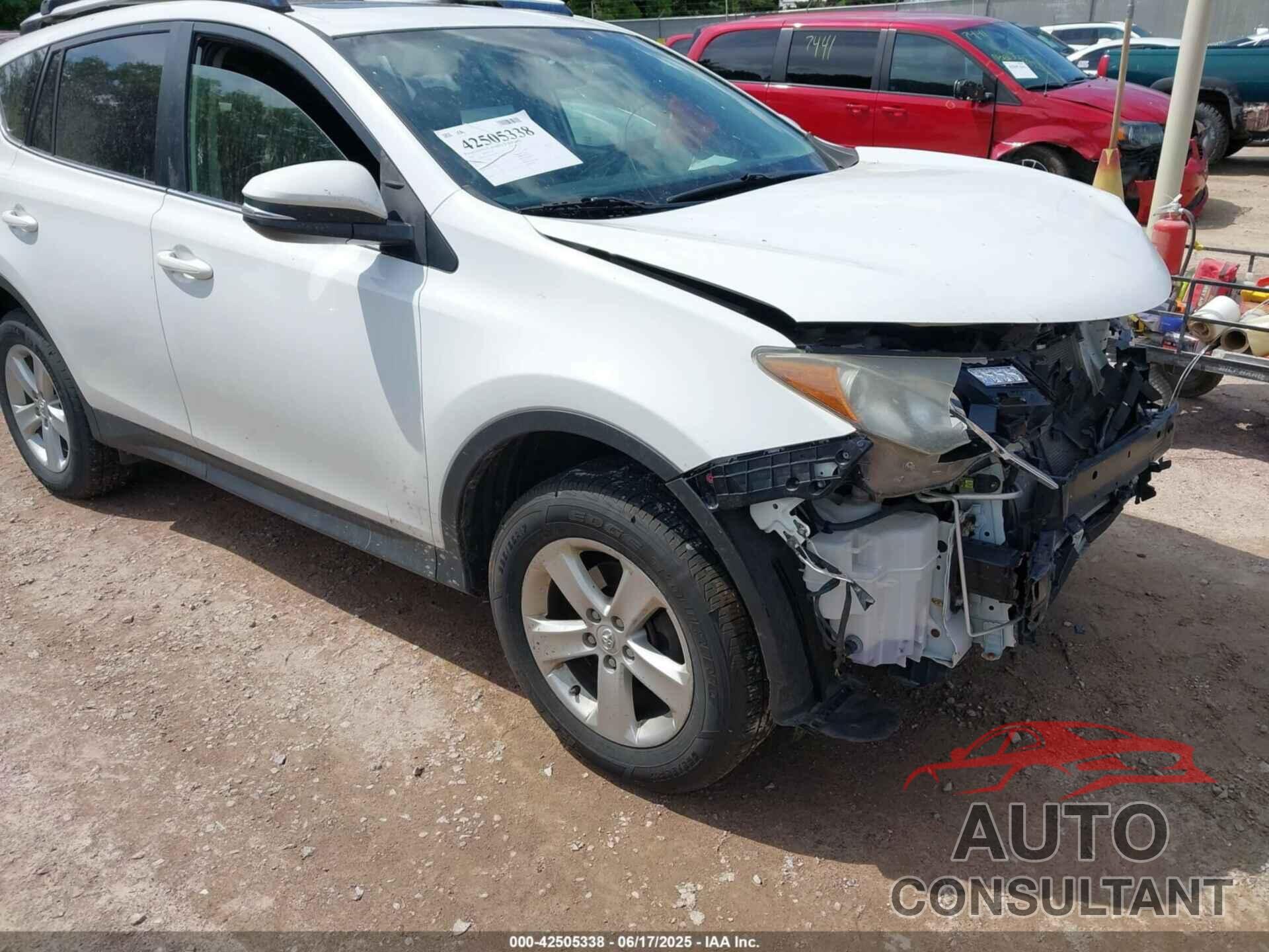 TOYOTA RAV4 2014 - JTMRFREV2ED065303