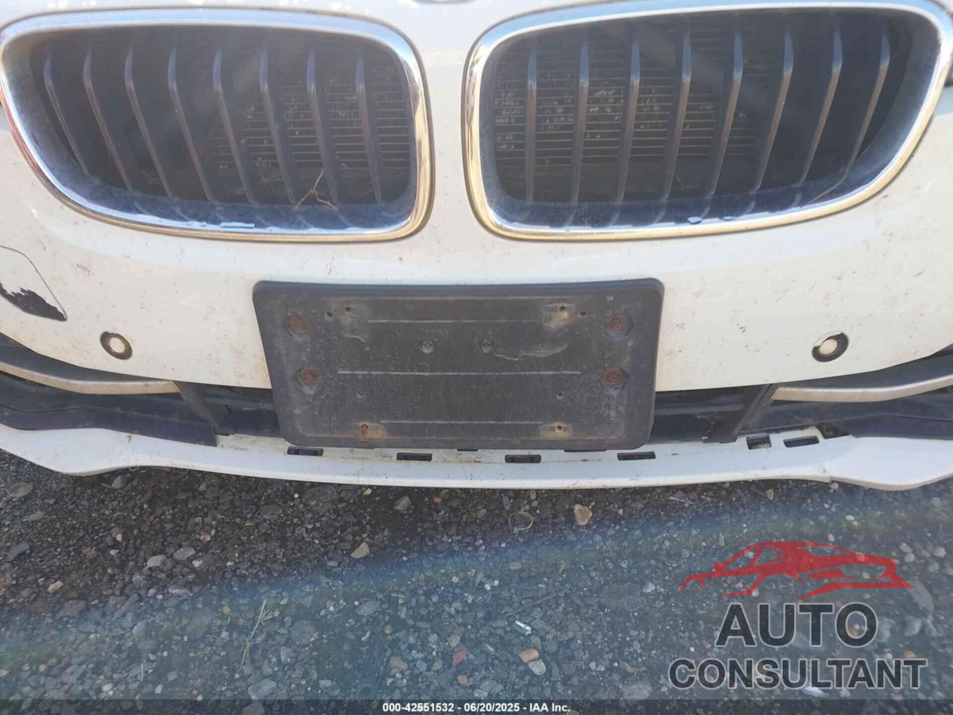 BMW 328I 2016 - WBA8E3G50GNT77882