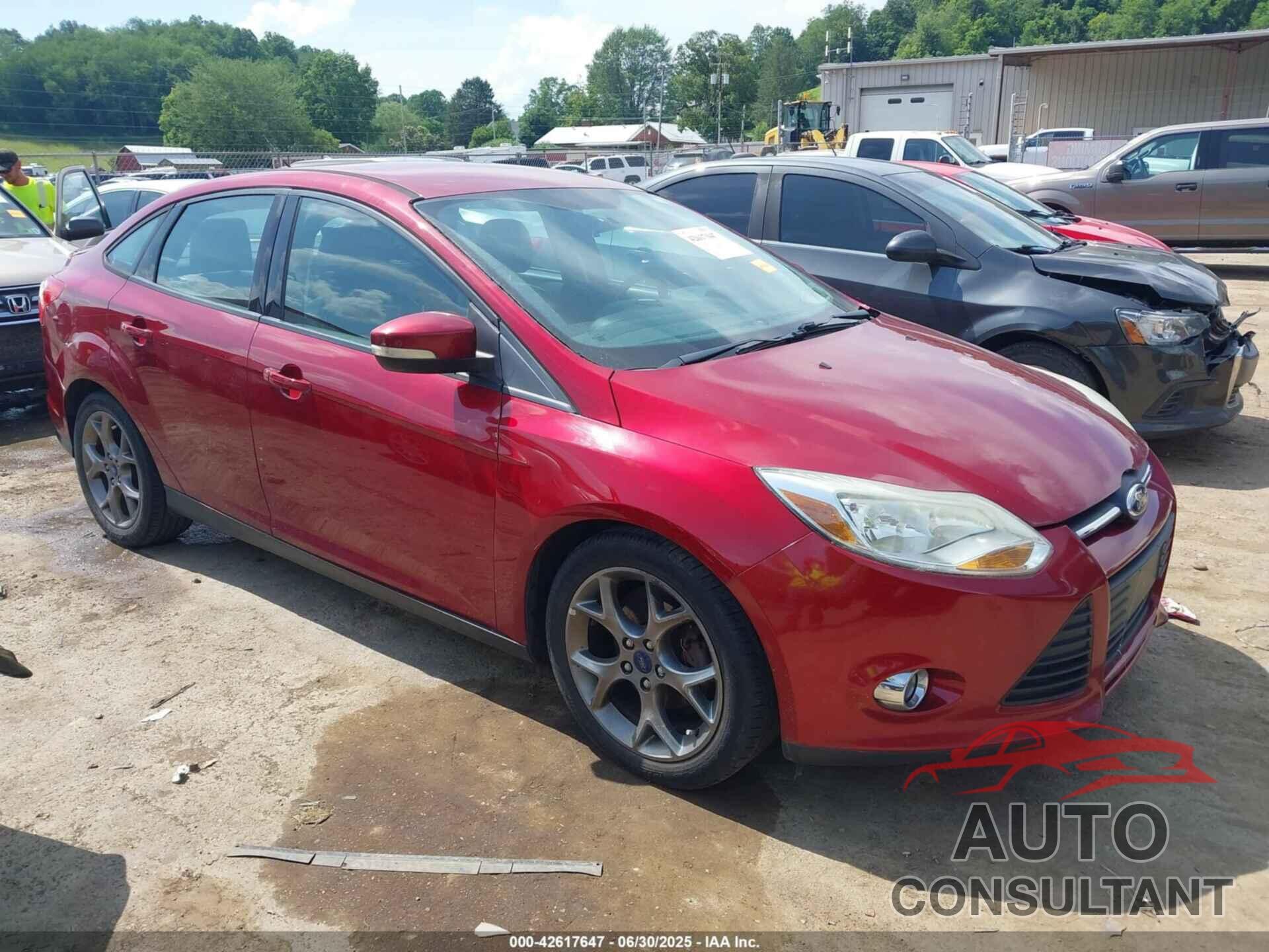 FORD FOCUS 2014 - 1FADP3F22EL297811