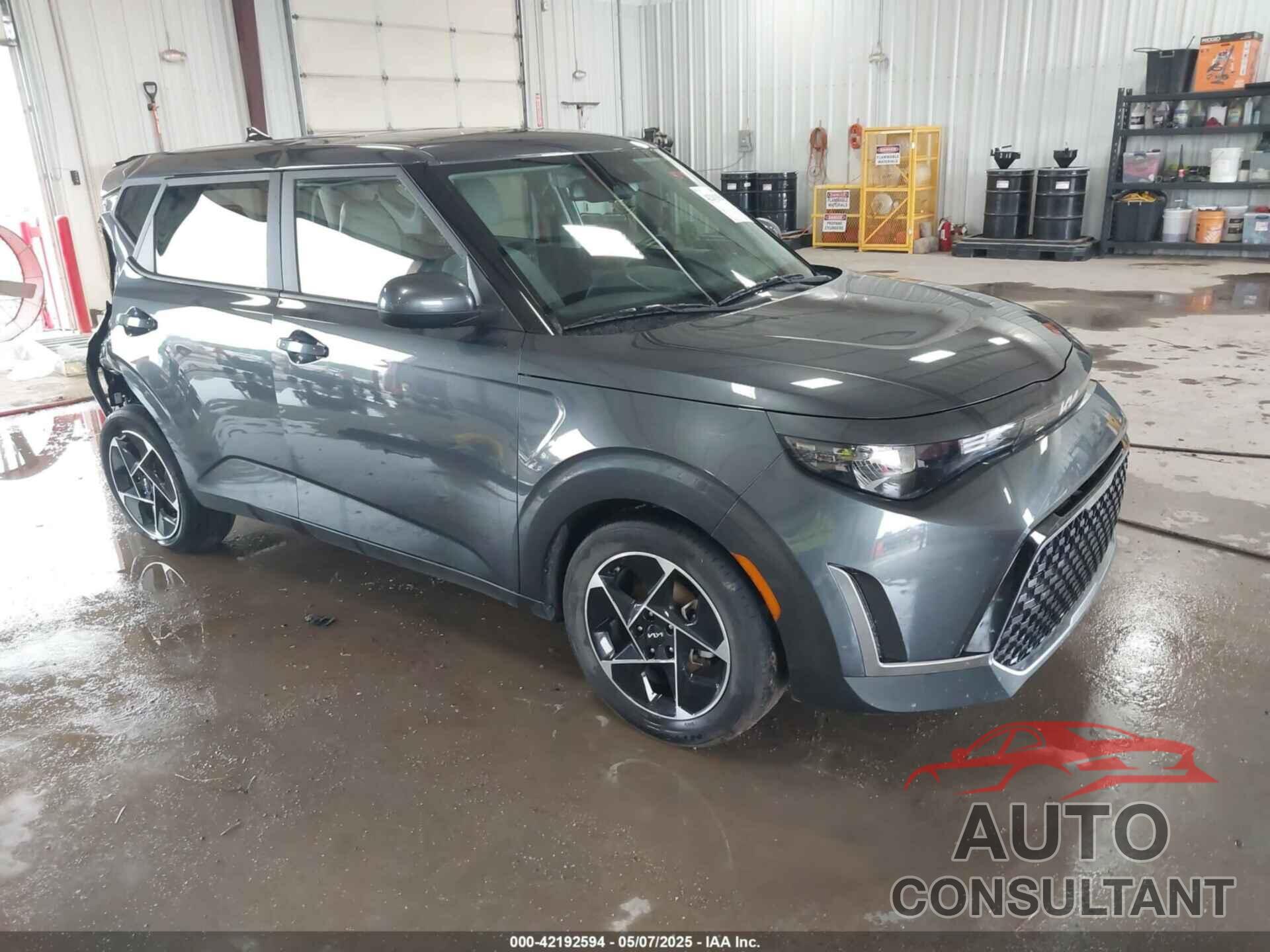 KIA SOUL 2023 - KNDJ33AU6P7891525